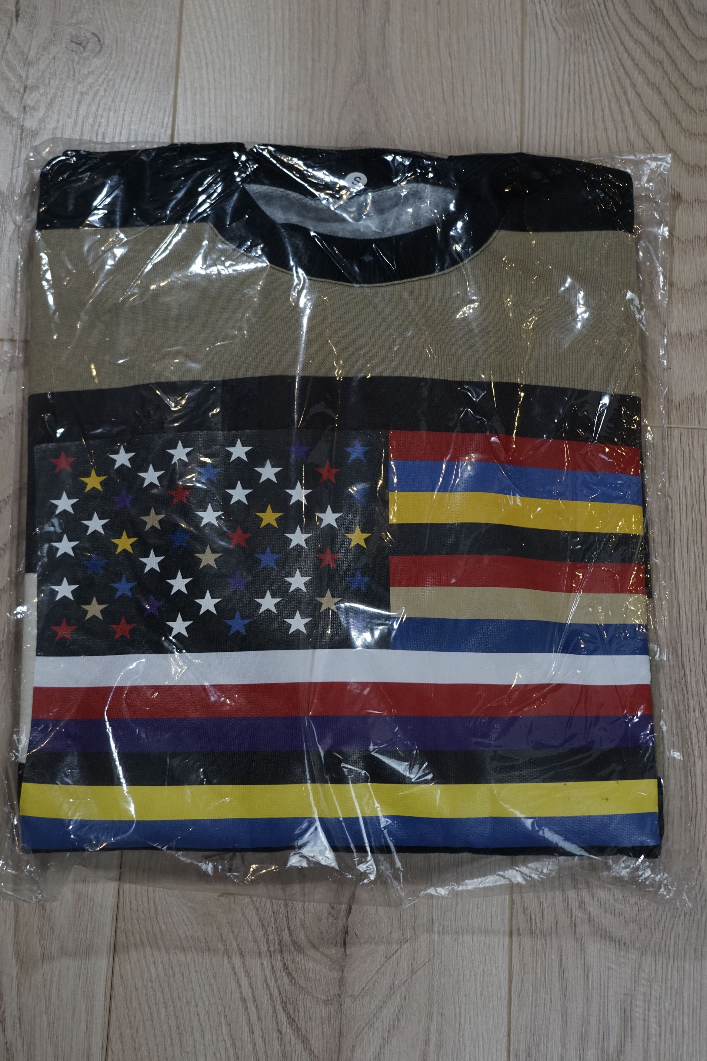 Givenchy SS14 TISCI Runway Multi Strip Flag Oversized Sweat RRP $795 Size US S / EU 44-46 / 1 - 5 Thumbnail