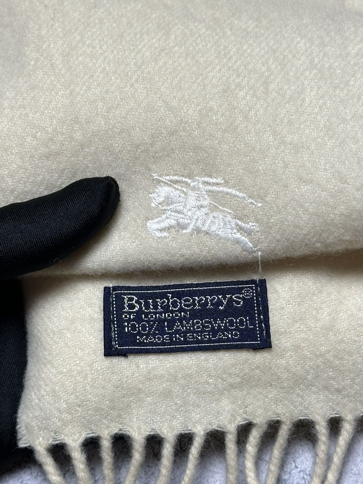 Burberry Vintage Burberrys Scarf Muffler Size ONE SIZE - 7 Thumbnail