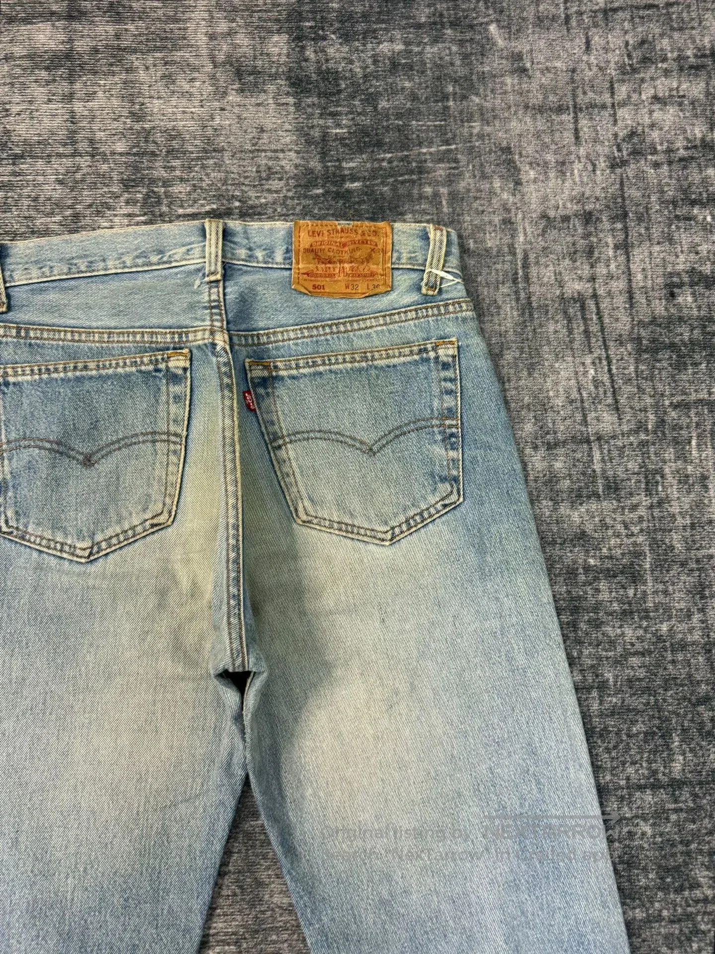 Levi's Vintage Levi's 501 90s American Blue Jeans. Size US 32 / EU 48 - 6 Thumbnail