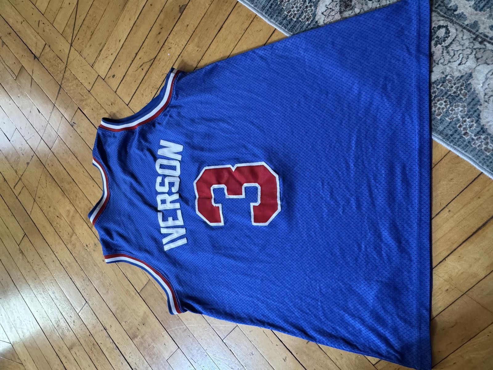 Mitchell & Ness Vtg. Allen Iverson Philadelphia Warriors Rookie Year Jersey Size ONE SIZE - 3 Thumbnail