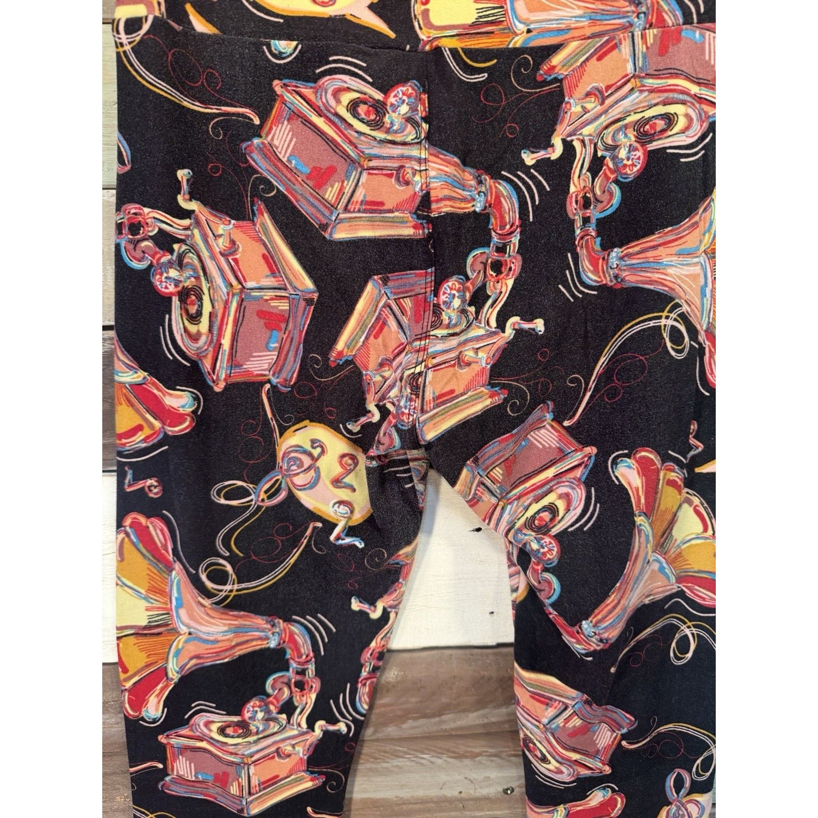 Other LuLaRoe Leggings OS One Size BLACK MUSIC NOTE Gently Used Size 29" - 4 Thumbnail