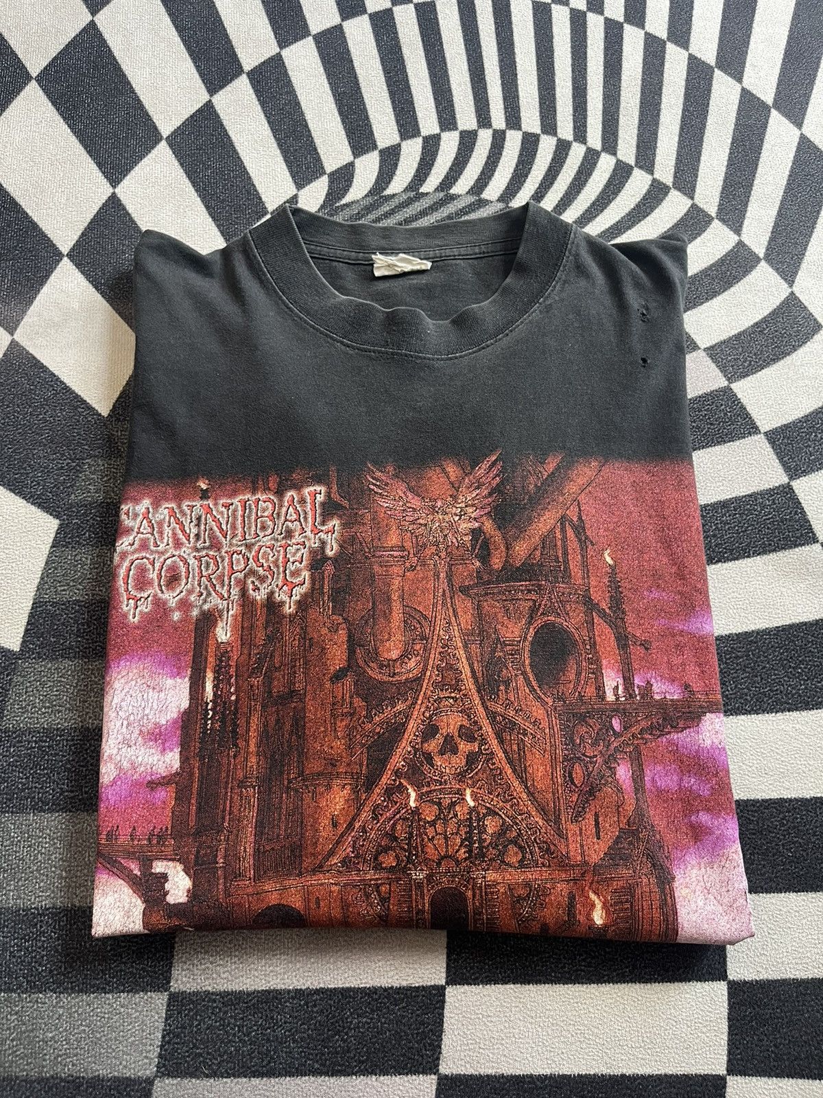 Band Tees Vintage CANNIBAL CORPSE 98’s Gallery Of SUICIDE Tshirt Size US XL / EU 56 / 4 - 8 Thumbnail