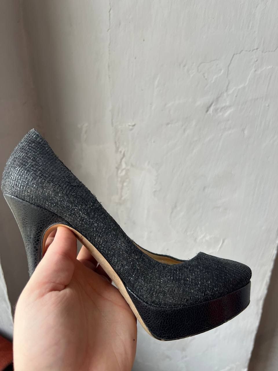 Jimmy Choo JIMMY CHOO LONDON BLACK GLITTER LOVE POINTED PUMPS HEELS 40 Size US 10 / IT 40 - 11 Thumbnail