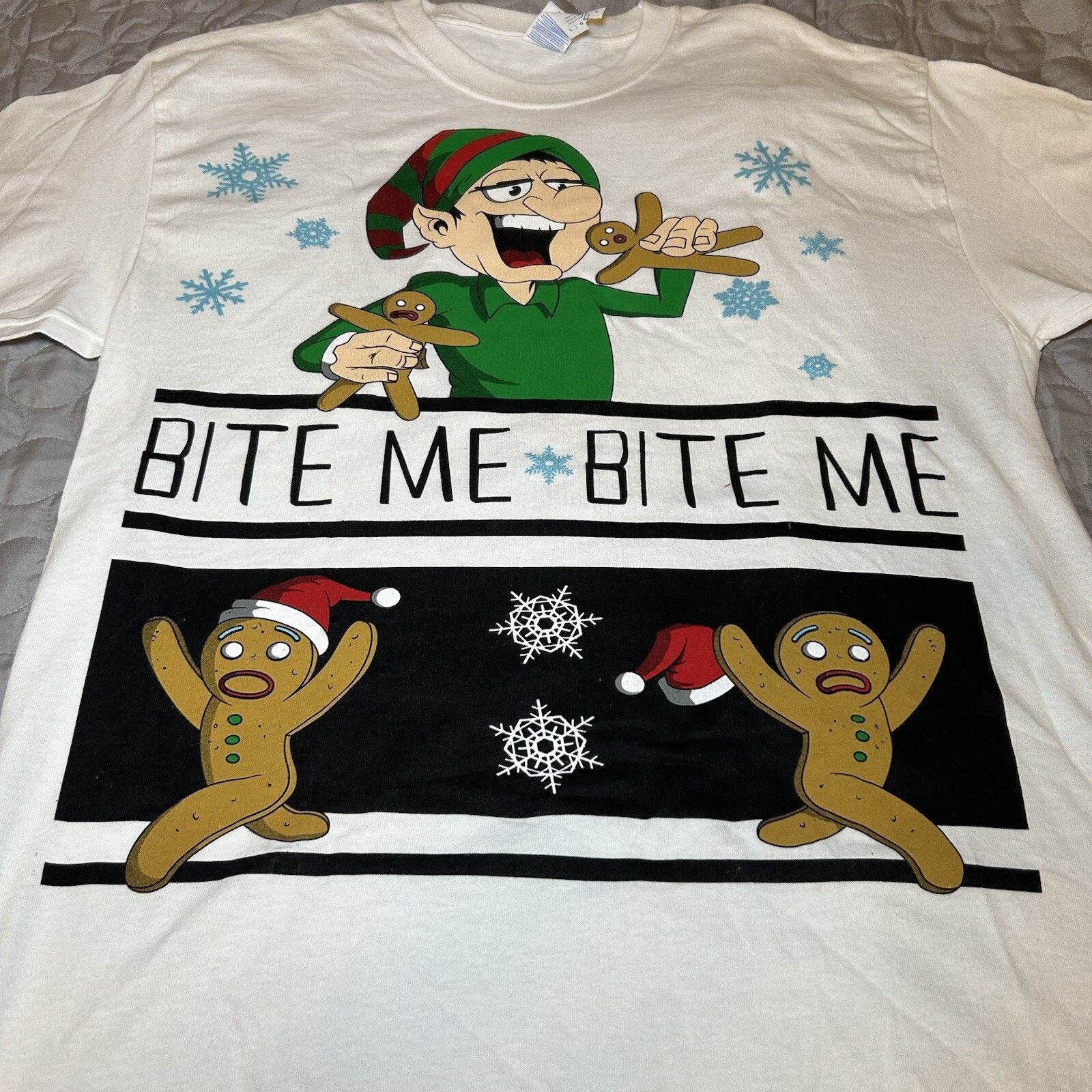 Gildan Gildan White Christmas T-Shirt Bite Me Gingerbread Unisex L Size US L / EU 52-54 / 3 - 3 Thumbnail