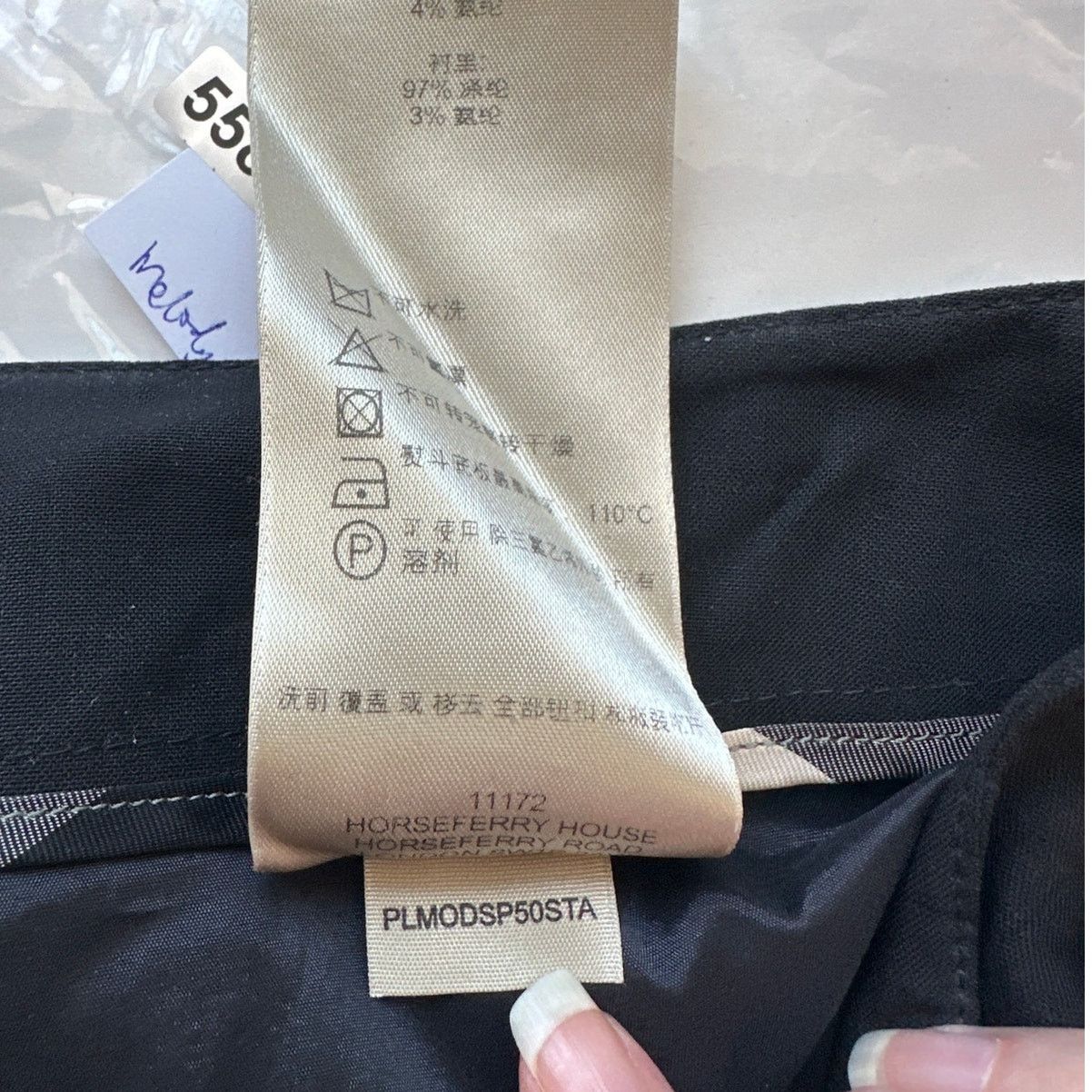 Burberry Burberry Black Pleated A-Line Skirt Side Zip Knee Length 23” Size 27" / US 4 / IT 40 - 9 Thumbnail