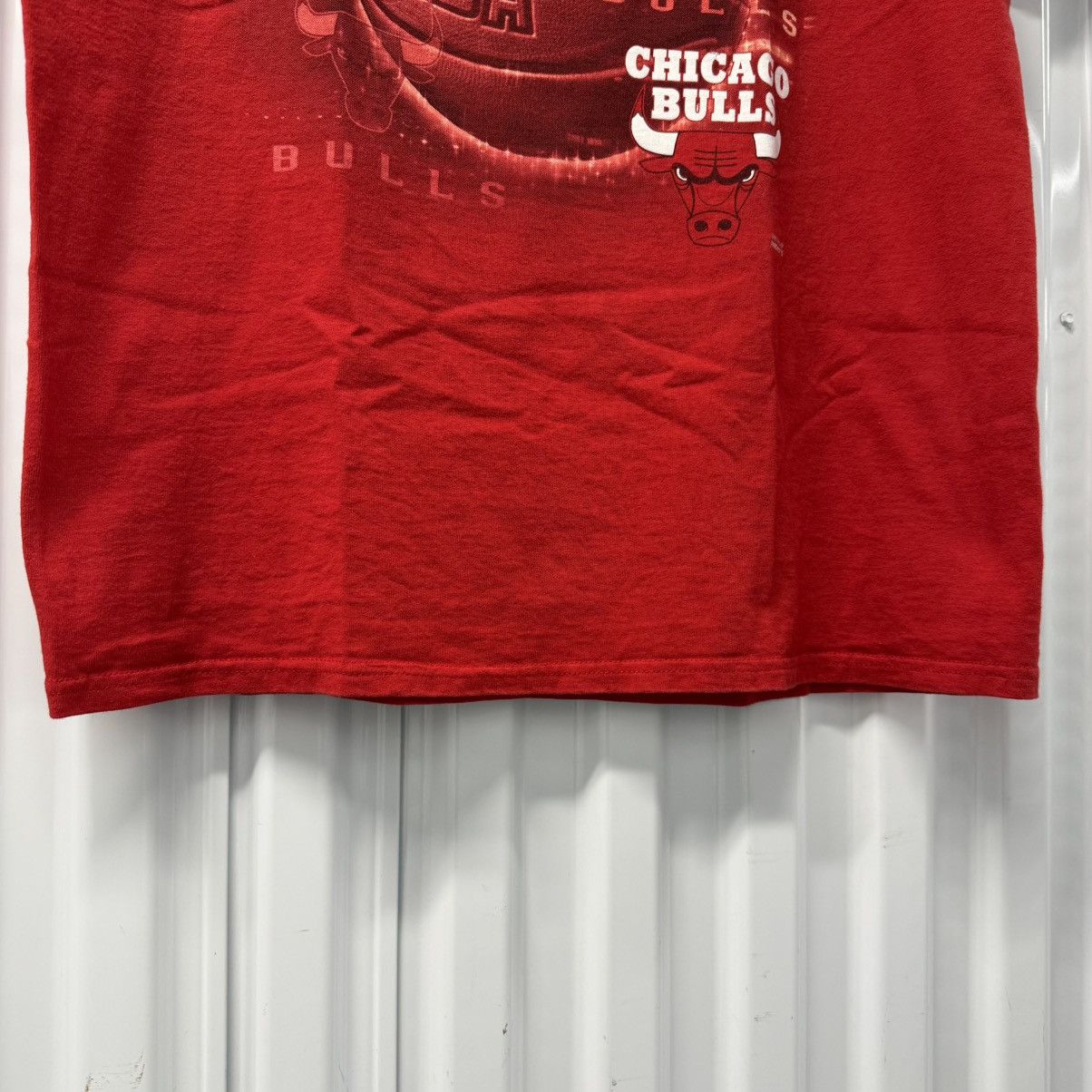 NBA × Vintage Vintage 1998 Finals Chicago Bulls Six Time Champs Tee Size US L / EU 52-54 / 3 - 4 Thumbnail