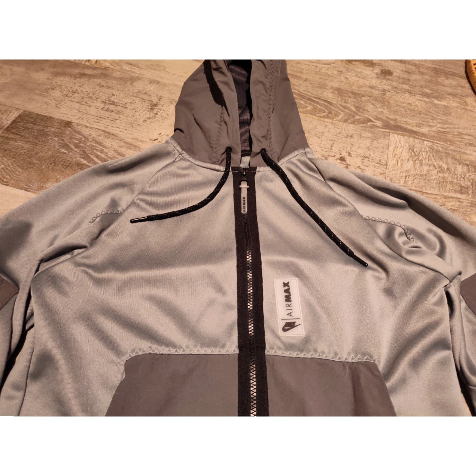 Nike NIKE NSW Air Max Grid Full Zip Hoodie Jacket Coat Woven Grey S EUC Men Grey Zip Windproof Full Zip AirMax Jacket Size US S / EU 44-46 / 1 - 7 Thumbnail