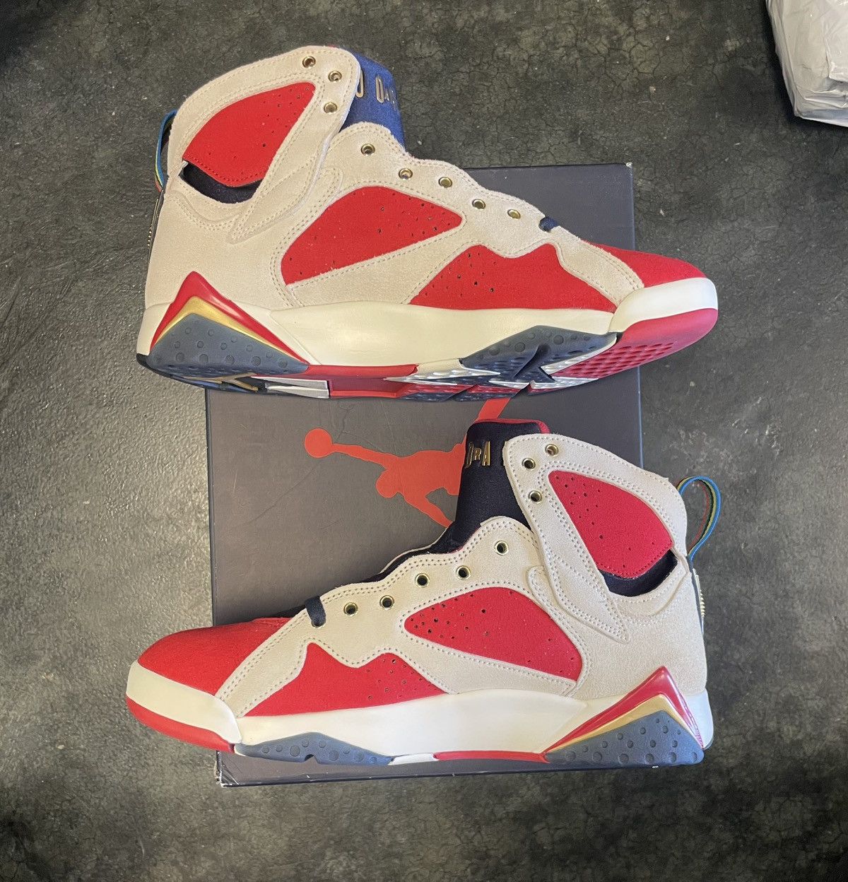 Jordan Brand Jordan 7 Trophy Room Size US 12 / EU 45 - 3 Thumbnail