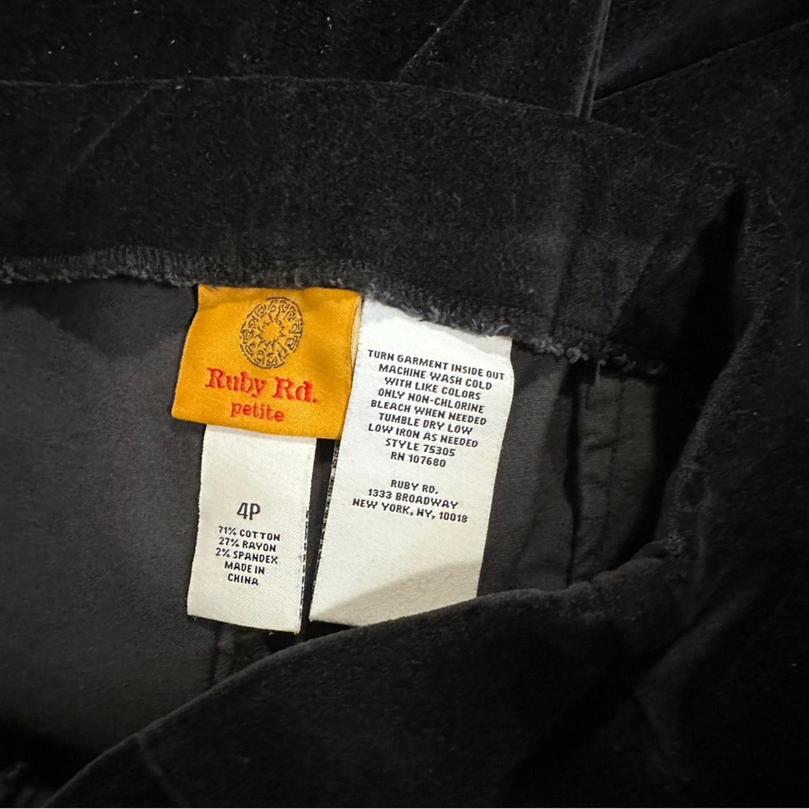 Other Ruby Road Pants 4P Velour velvet Black High-Waist 27" inseam Size 27" / US 4 / IT 40 - 6 Thumbnail
