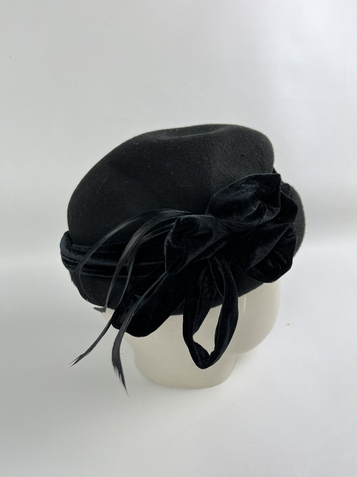RRP 180€ Max Mara pianoforte luxury designer wool hat 85770