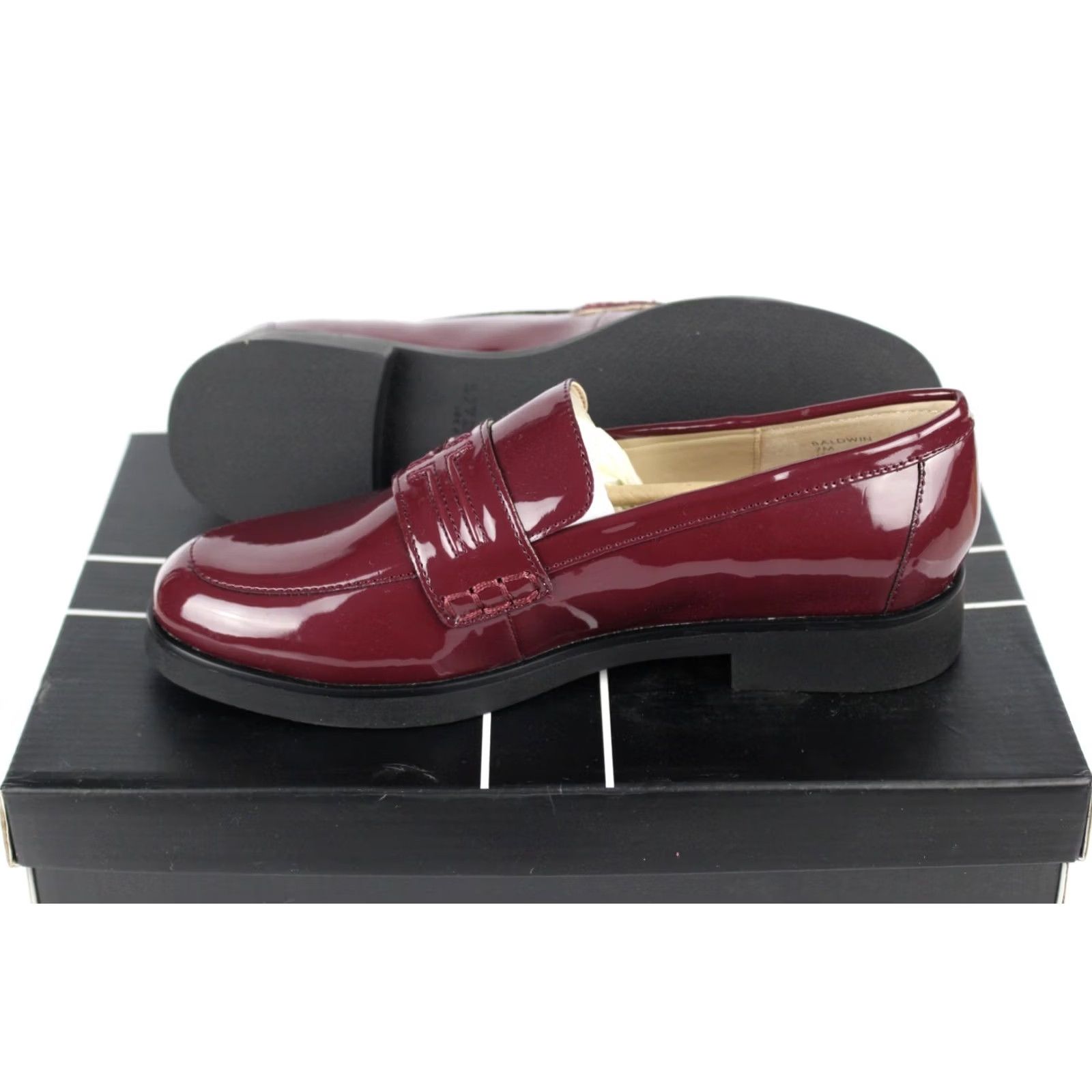 Vintage Liverpool Baldwin Patent Leather Slip On Loafer Liverpool Patent Leather Slip On Loafer Ruby 7M Women Red Ruby 754084 Ruby 7M Women Shoes Size US 7 / IT 37 - 2 Thumbnail