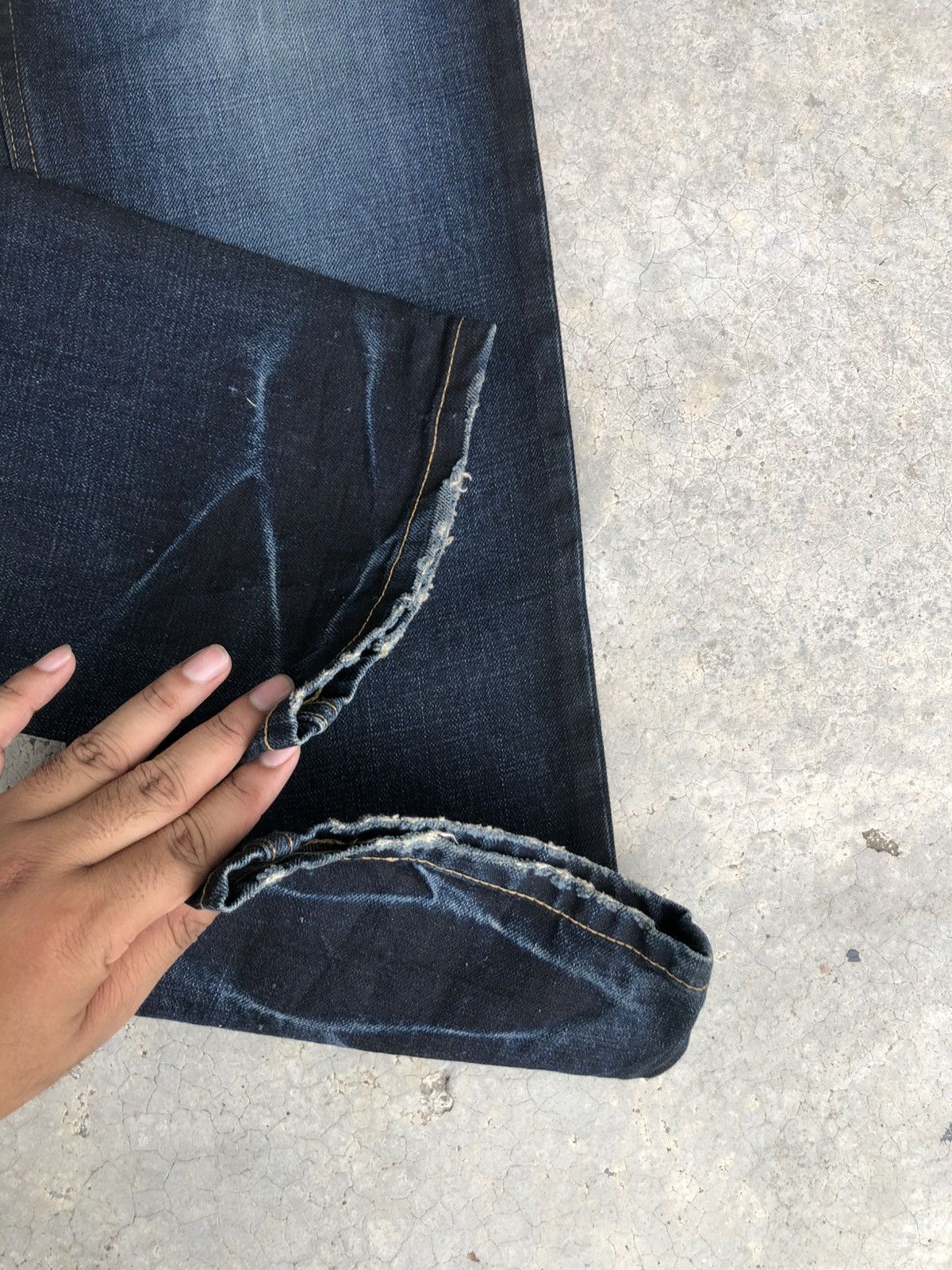 Le Grande Bleu (L.G.B.) Maniac Distressed Jeans Size US 33 - 13 Thumbnail