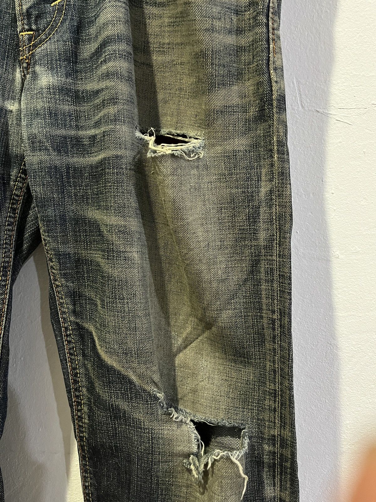 Edwin Vintage Japan Edwin Distressed jeans Size US 34 / EU 50 - 3 Thumbnail