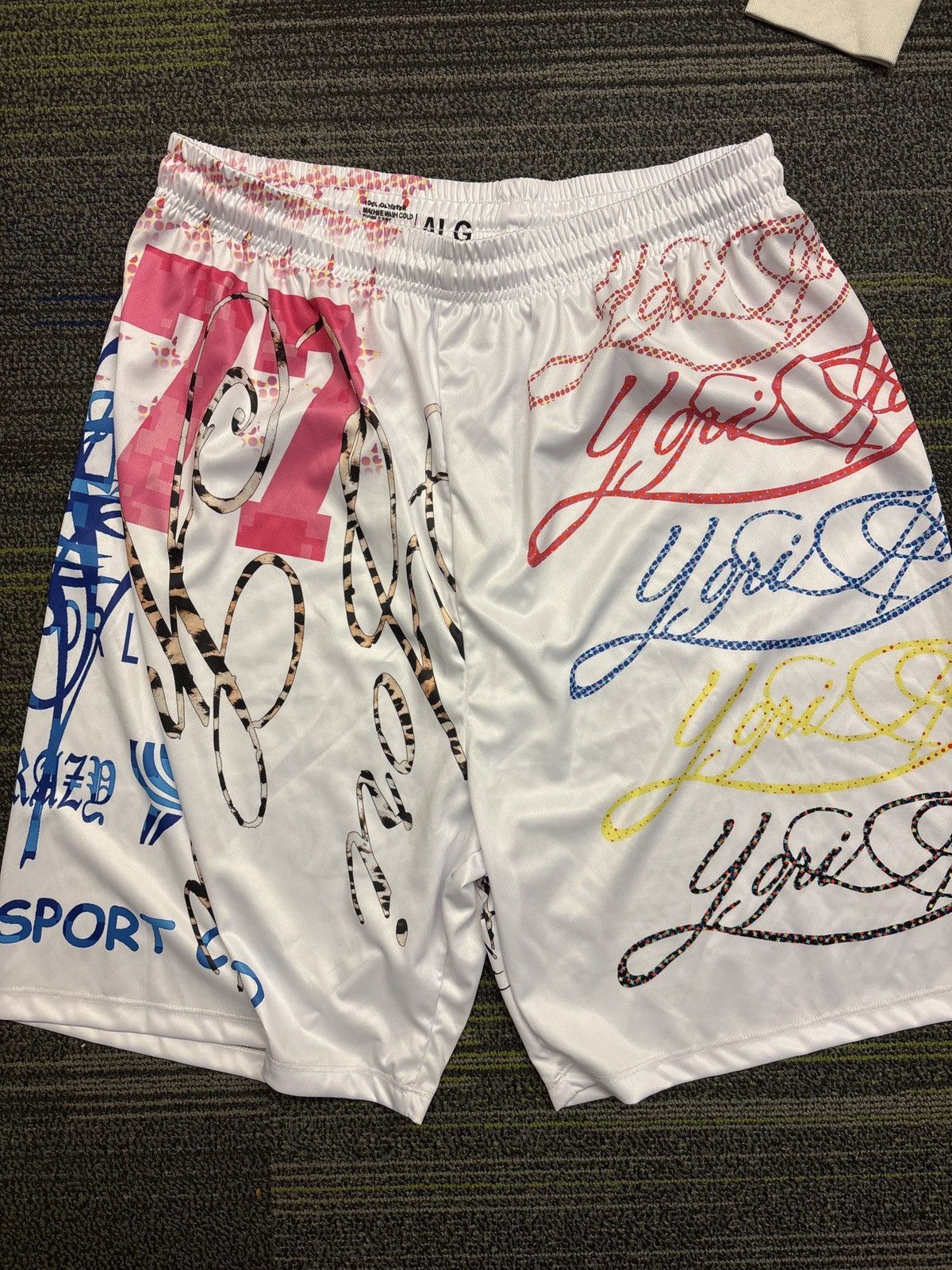 Other Yori sport shorts Size US 32 / EU 48 - 1 Thumbnail