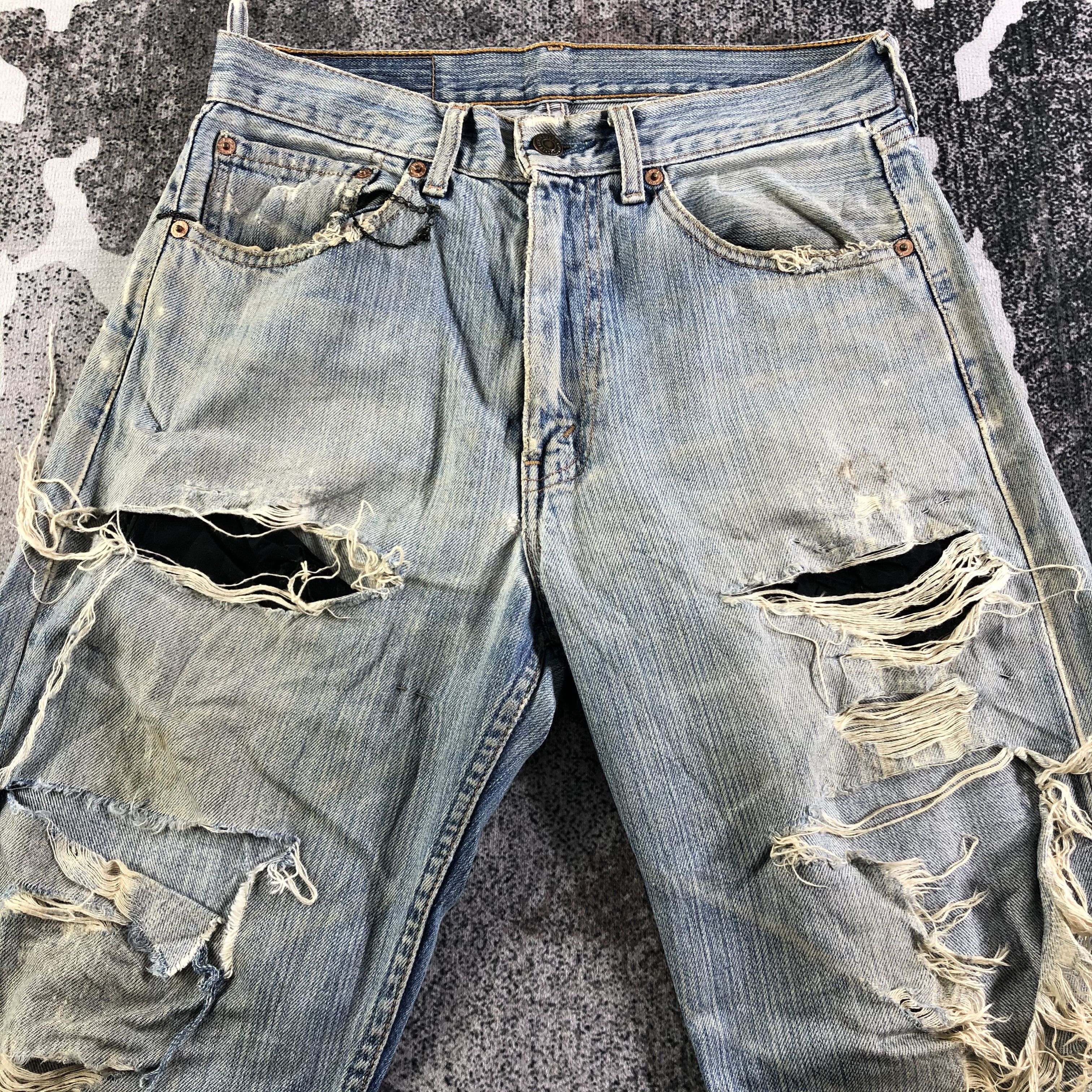 Levi's Vintage Levis 502 Jeans Distressed Denim KJ3001 Size US 29 - 3 Thumbnail