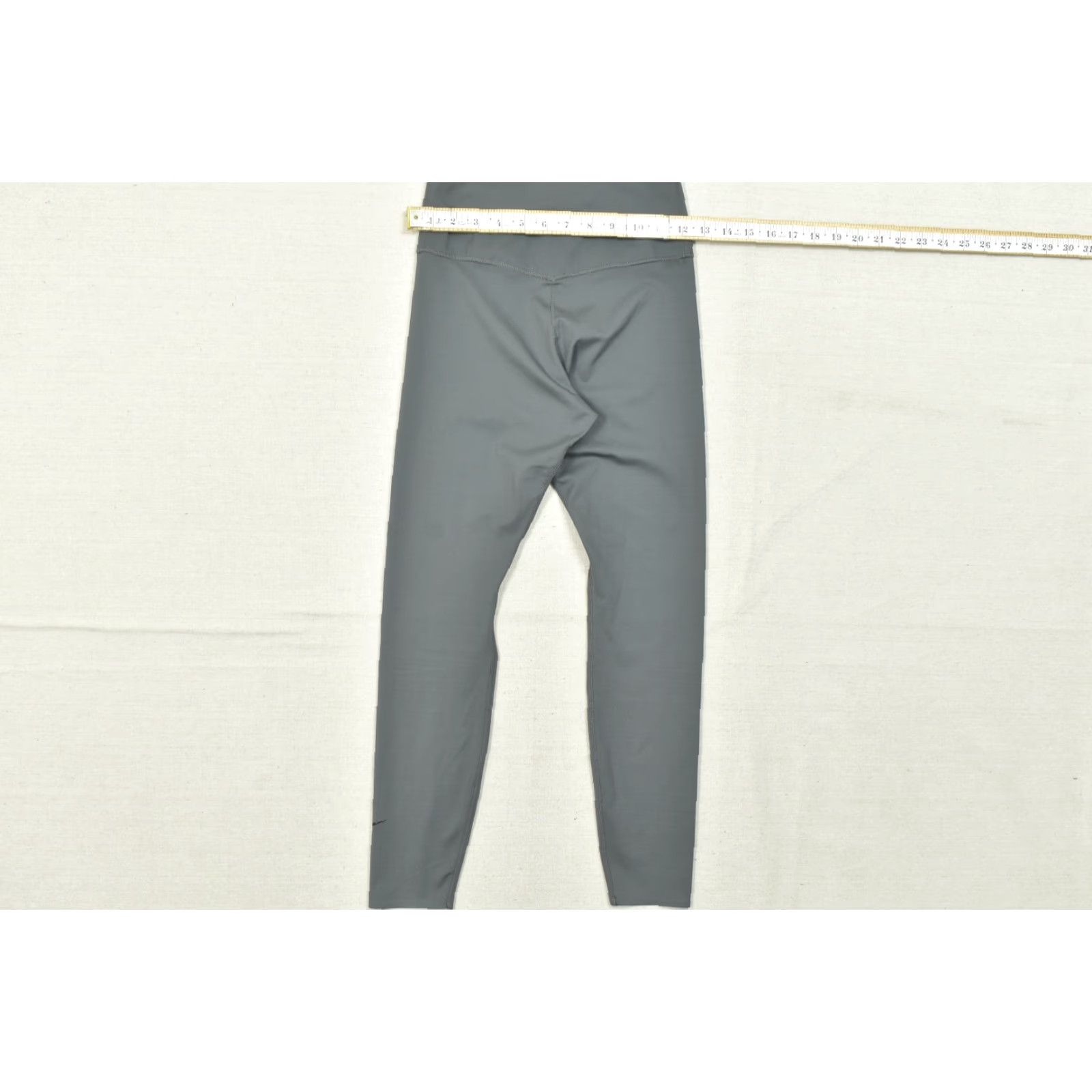 Nike Nike Dri-FIT Women's Gray High Waisted Leggings Size S Athletic Pants Skinny Ankle Logo Spring Summer Fall Womens Size 28" / US 6 / IT 42 - 4 Thumbnail