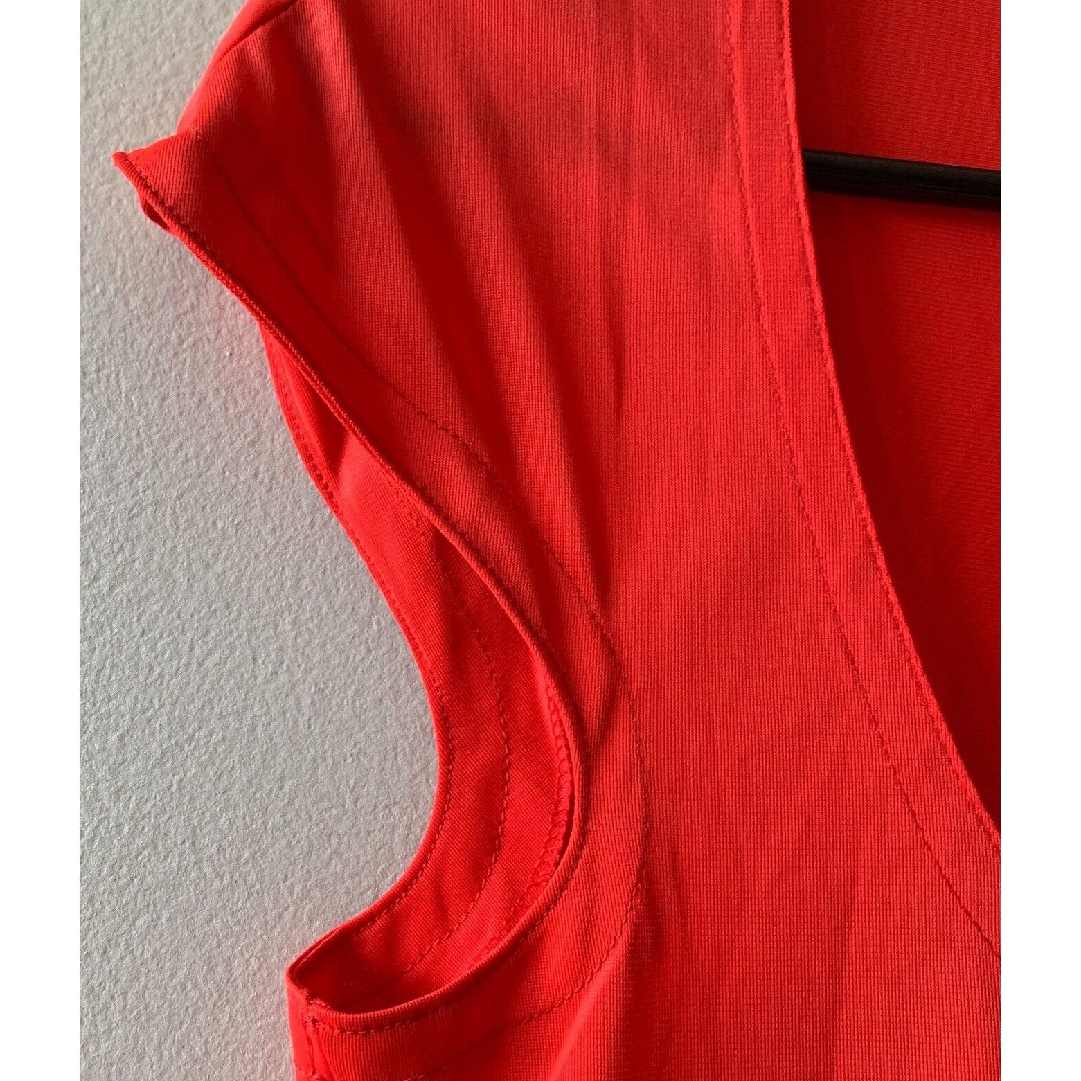 Neiman Marcus Neiman Marcus Nap Dress Woman’s Size S Scoop Neck Short Cap Size S / US 4 / IT 40 - 5 Thumbnail