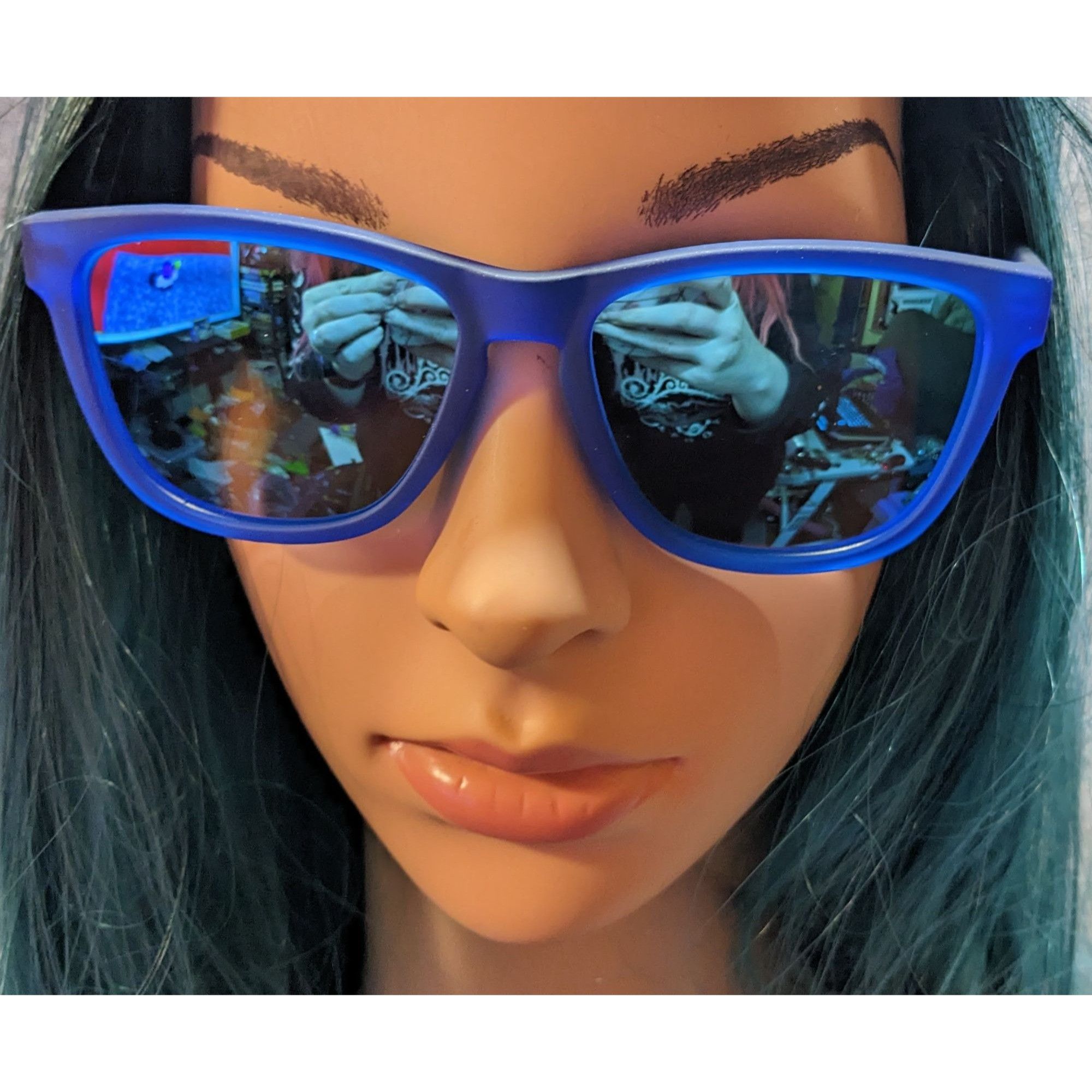 Other GoodR Falkor's Fever Dream Blue Mirror Sunglasses Size ONE SIZE - 5 Thumbnail