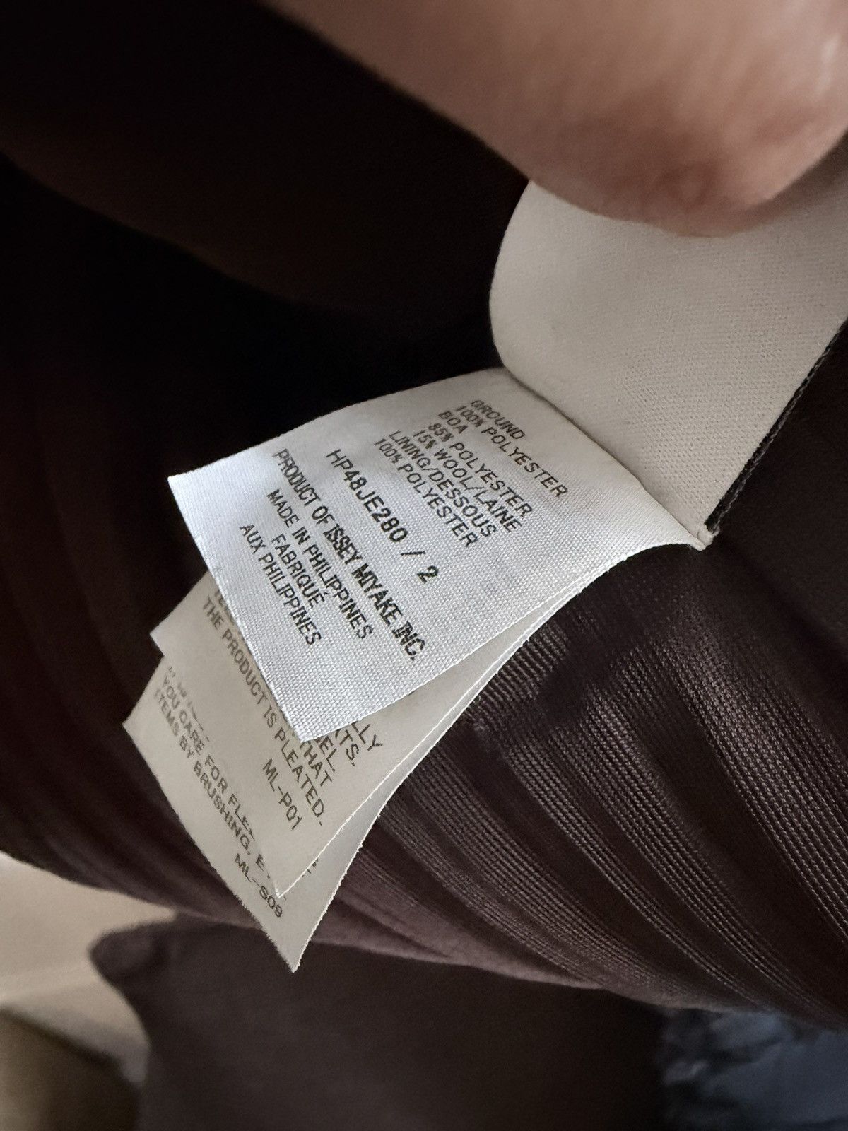 Homme Plisse Issey Miyake HOMME PLISSÉ ISSEY MIYAKE Fleece Pleats Vest in Brown Size US M / EU 48-50 / 2 - 5 Thumbnail