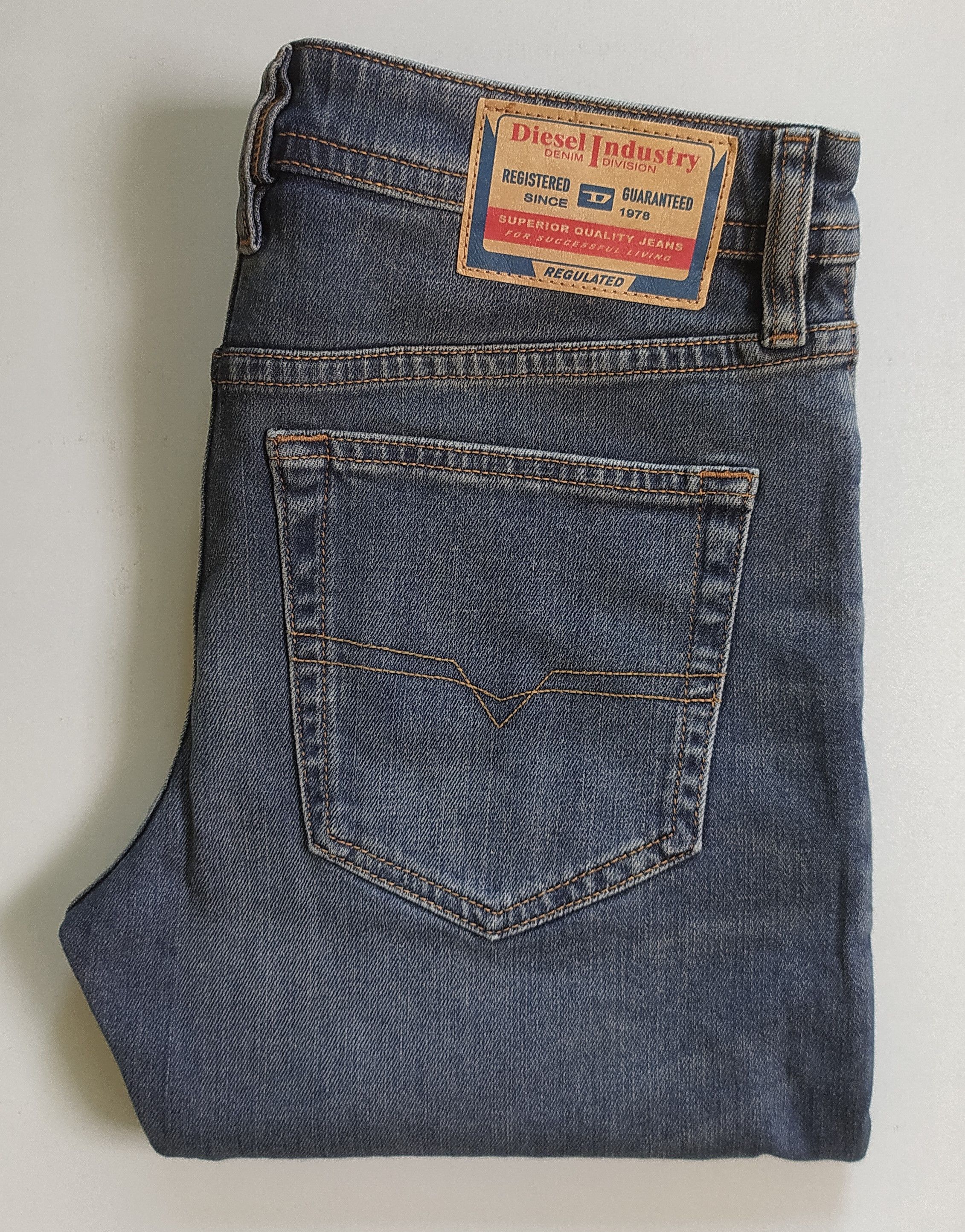 Diesel Diesel Bluster - RM051 Men's Jeans Free Shipping T/ 9826 Size US 30 / EU 46 - 1 Thumbnail