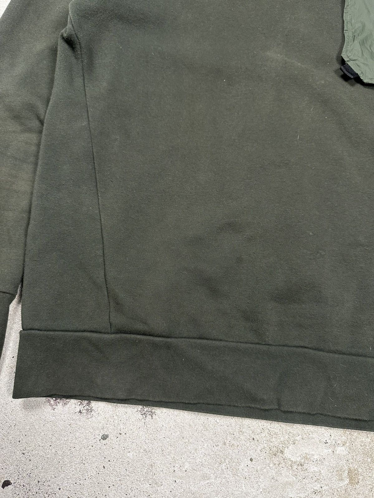 Oakley Vintage Oakley Khaki Nylon Hybrid Sweatshirt Crewneck Size US XL / EU 56 / 4 - 4 Thumbnail