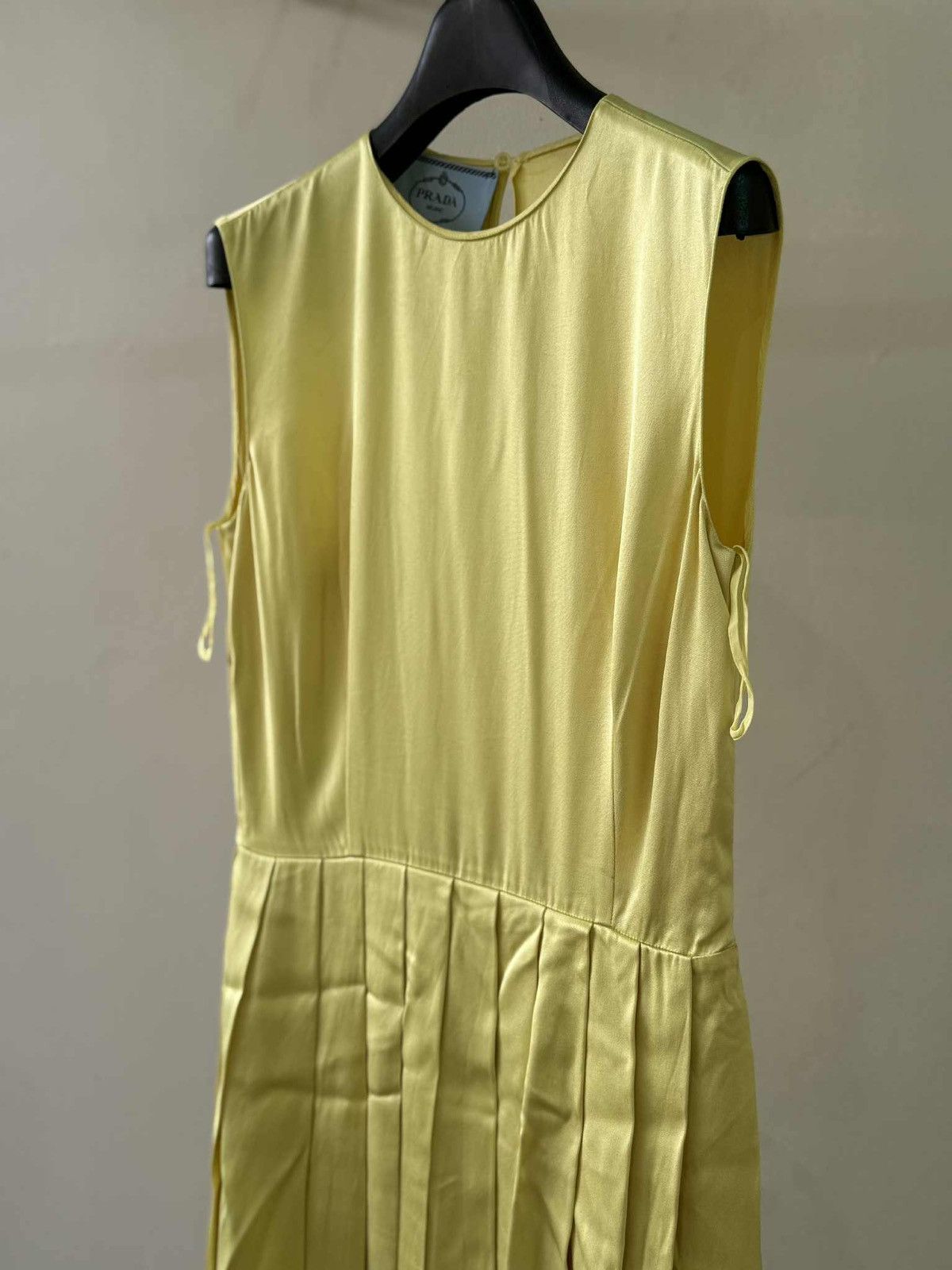 Prada SS2018 Prada Yellow Silk Dress Size XS / US 0-2 / IT 36-38 - 4 Thumbnail