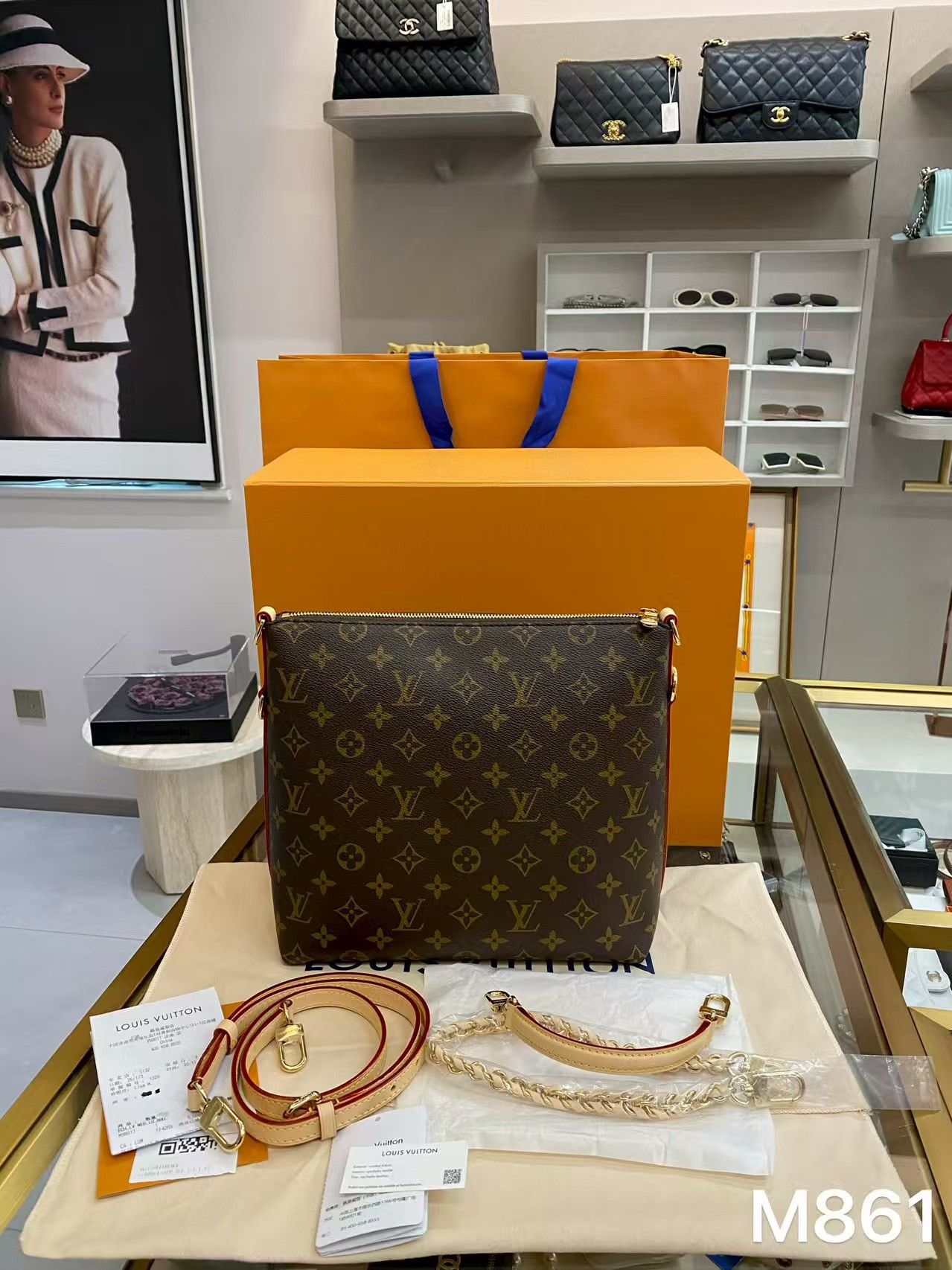 Louis Vuitton Pre-loved Bag Brand new condition Size ONE SIZE - 1 Thumbnail