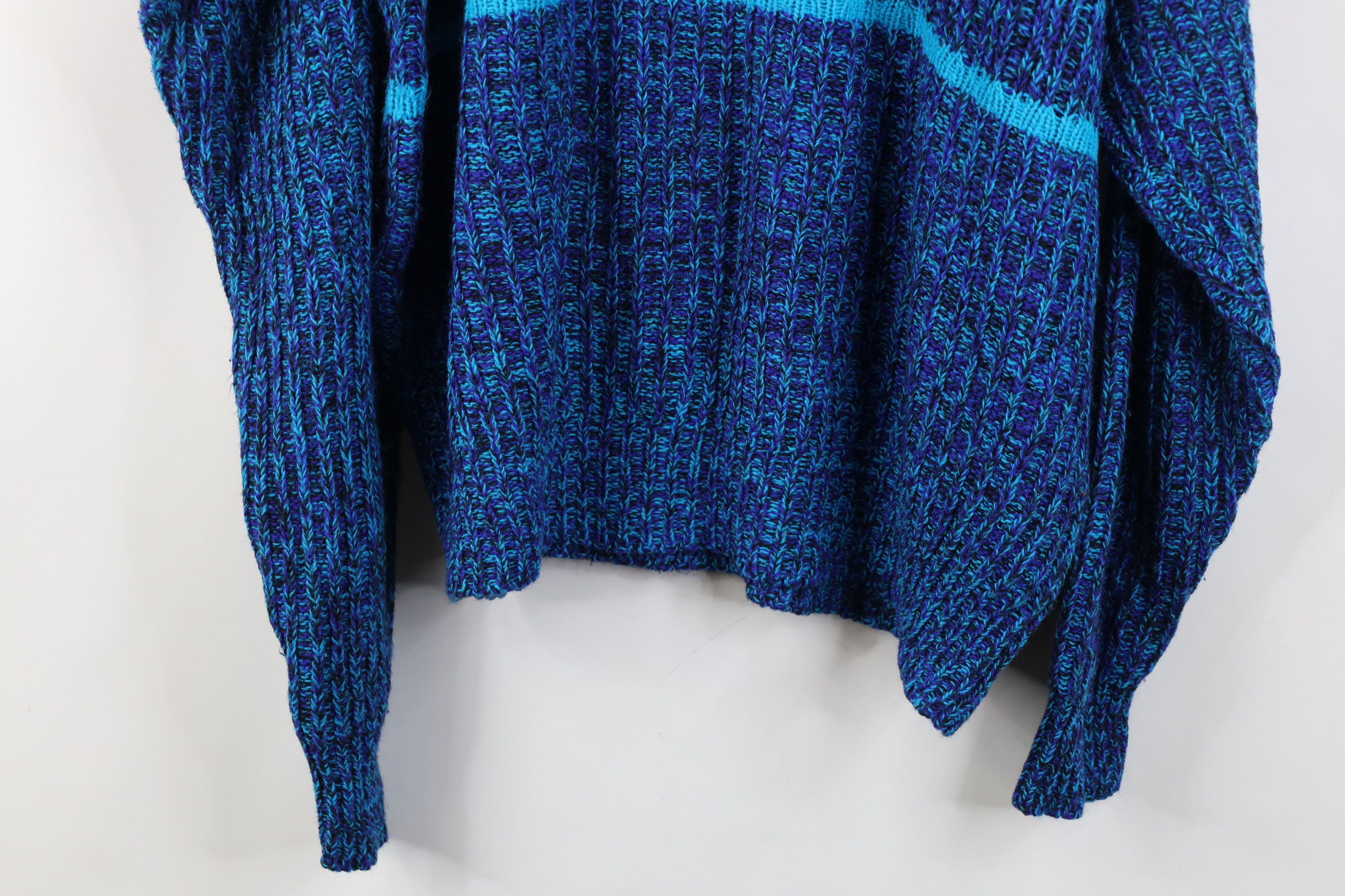 Vintage Vintage 90s Streetwear Striped Ribbed Knit Crewneck Sweater Size L / US 10 / IT 46 - 11 Thumbnail