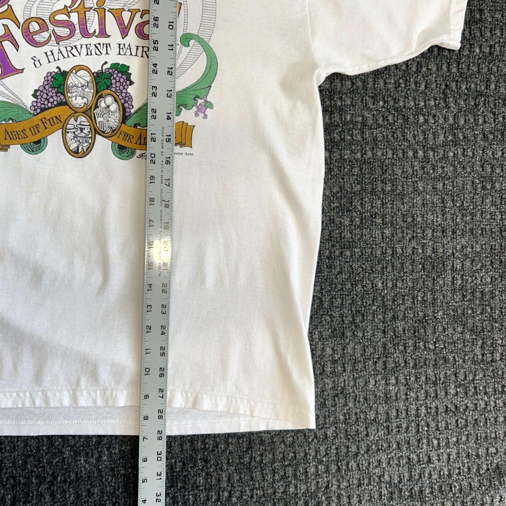 Fruit Of The Loom VINTAGE Fruit of the Loom T-Shirt White XL Lodi Grape Festival California 90s 80s Wine USA Unisex Adults Short Sleeve Crew Neck Graphic Print Cotton Size US XL / EU 56 / 4 - 6 Thumbnail