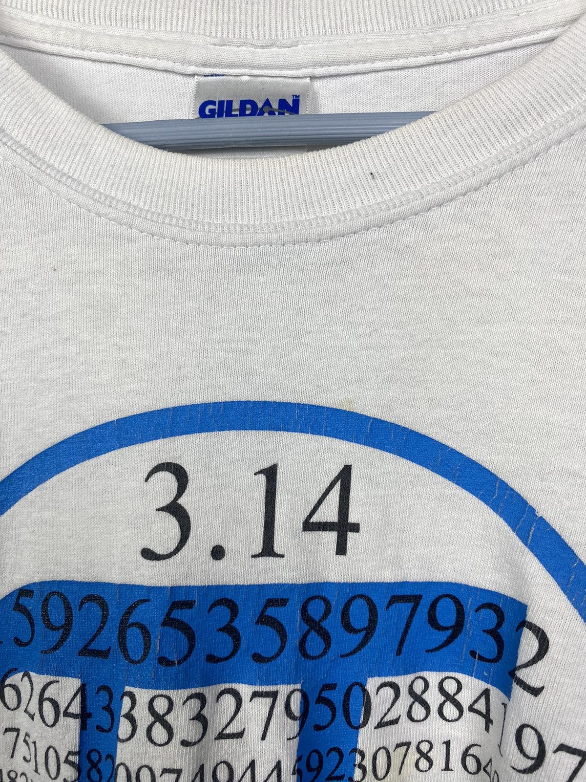 Vintage Y2K 00’s Vintage Pi 3.14 Stonewash Art T Shirt Hype CW21 Size US L / EU 52-54 / 3 - 4 Thumbnail