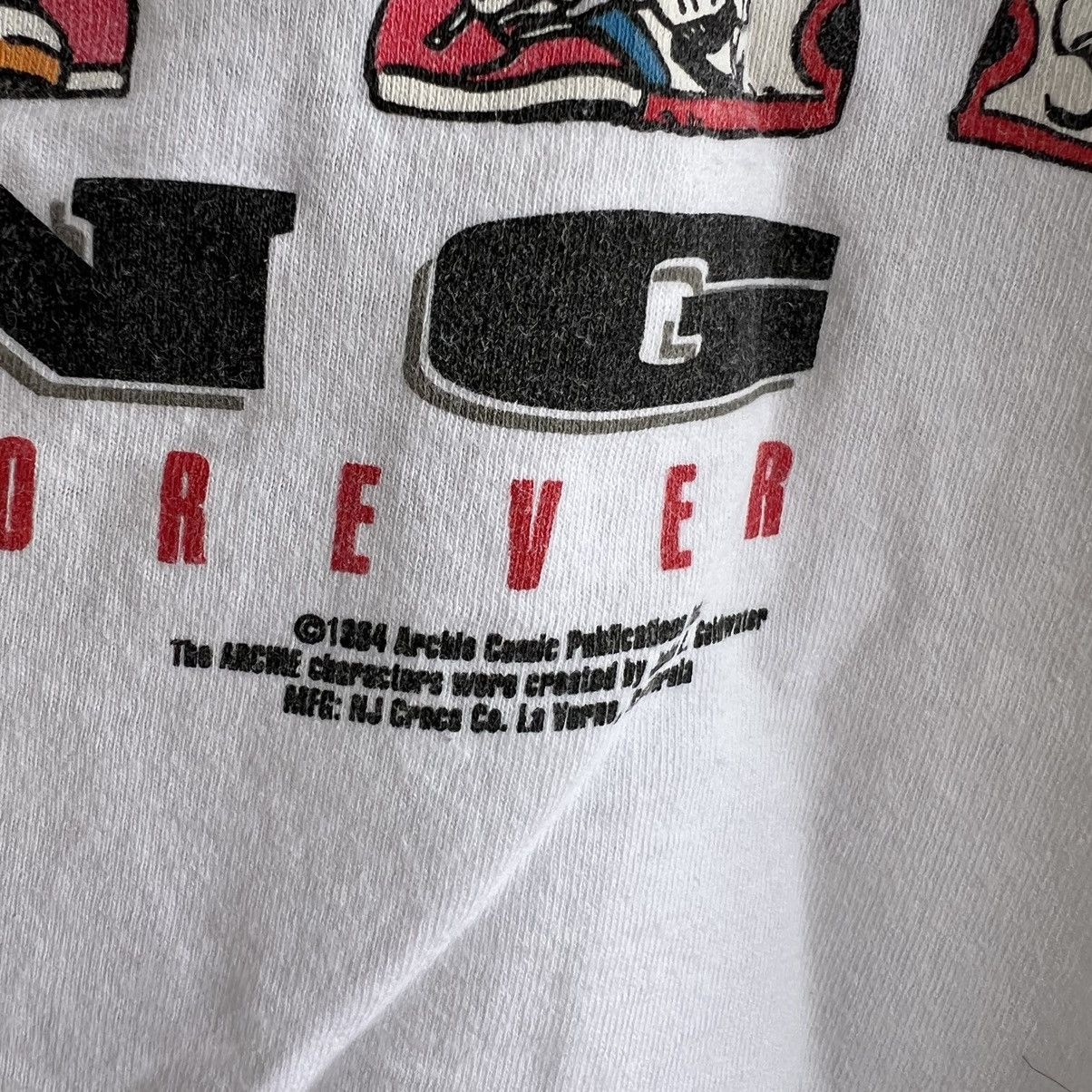 Vintage VTG 1994 Archie And The Gang Comics Tee Shirt Josie Veronica Size US XL / EU 56 / 4 - 8 Thumbnail
