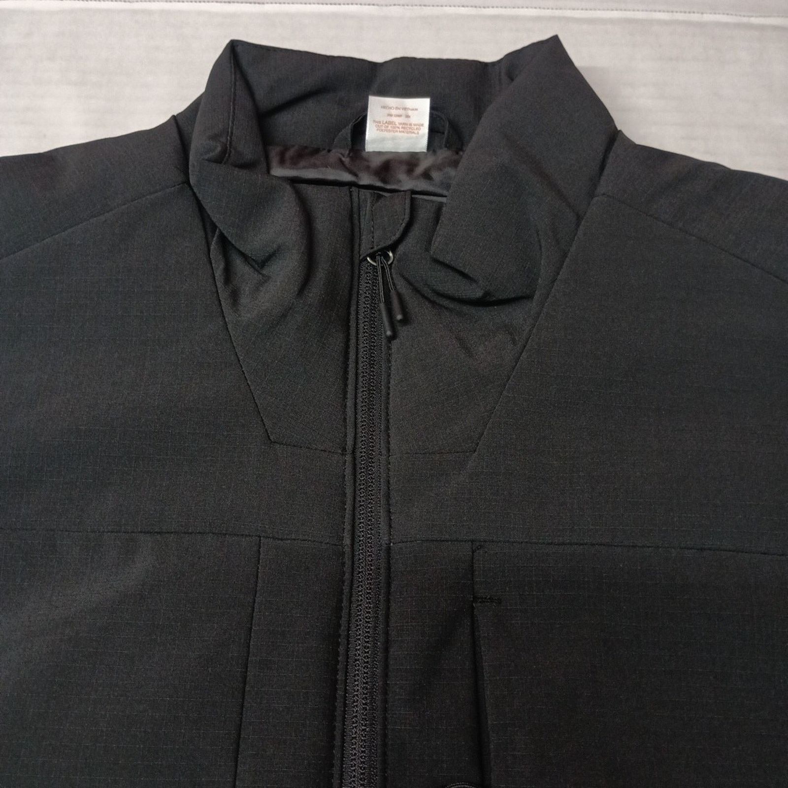 Other Ozark Trail Black Wind Resistent Vest Men's Size M (38-40) Size US M / EU 48-50 / 2 - 3 Thumbnail