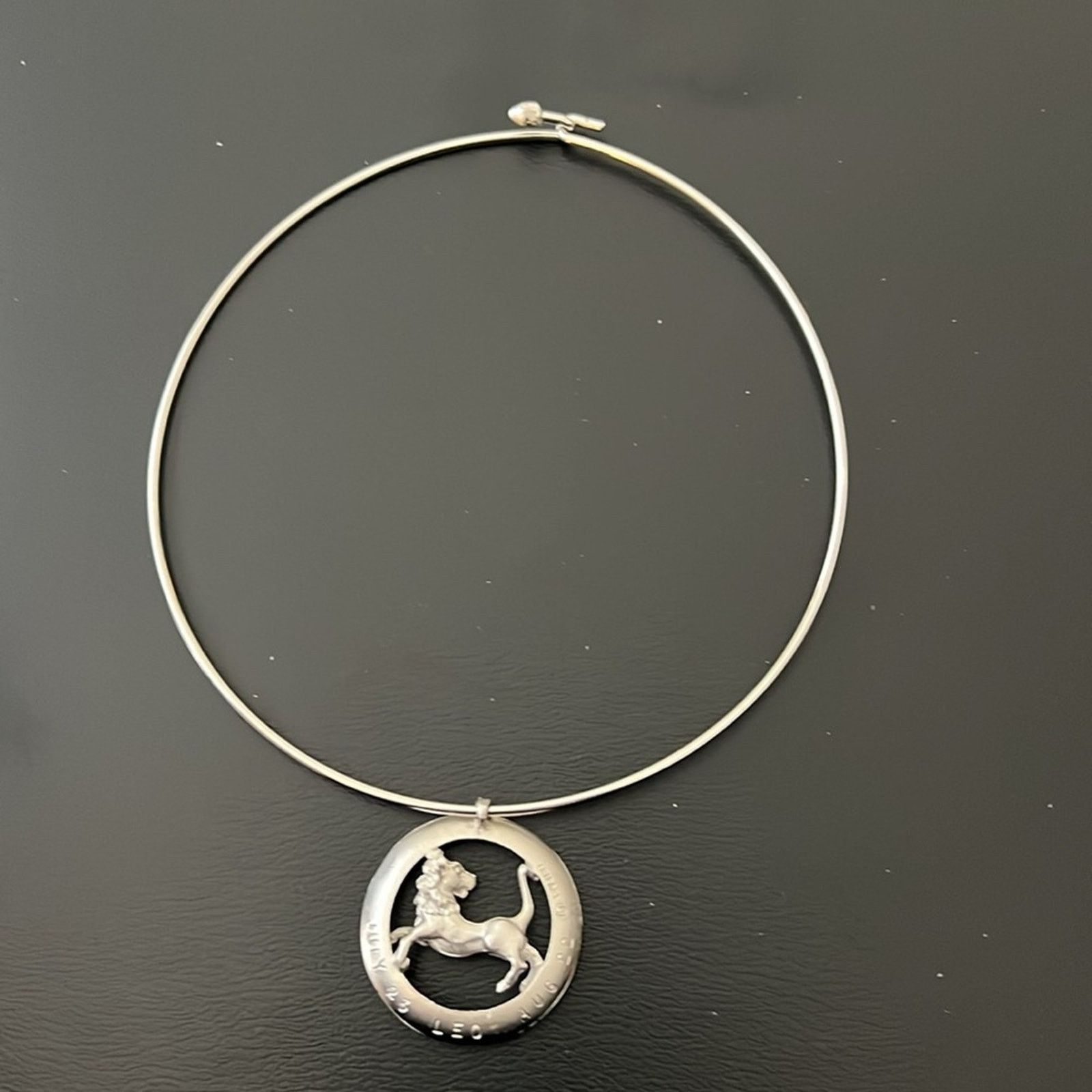 Vintage Vintage Crown Trifari Signed Leo Choker with Pendant Size ONE SIZE - 3 Thumbnail