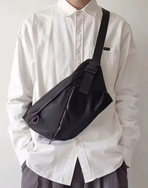 Japanese Brand Y2k grunge side belt bag fanny pack sling bag Size ONE SIZE - 4 Thumbnail