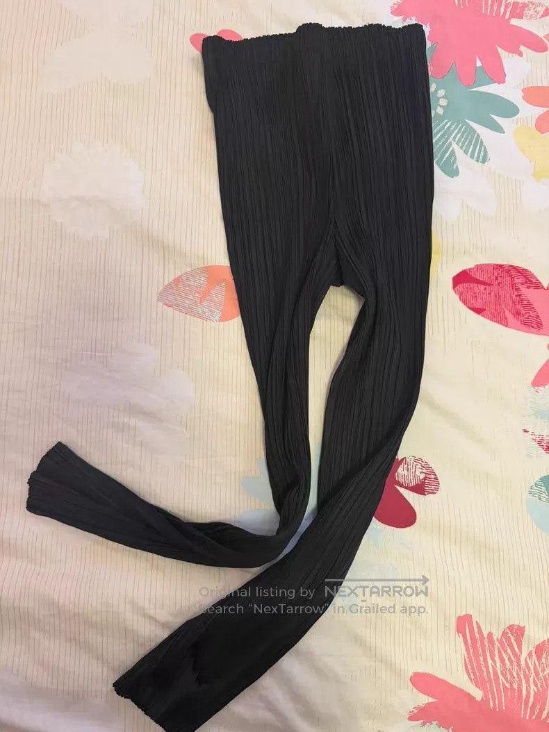 Issey Miyake Issey Miyake Black Pants Size 26" / US 2 / IT 38 - 1 Thumbnail