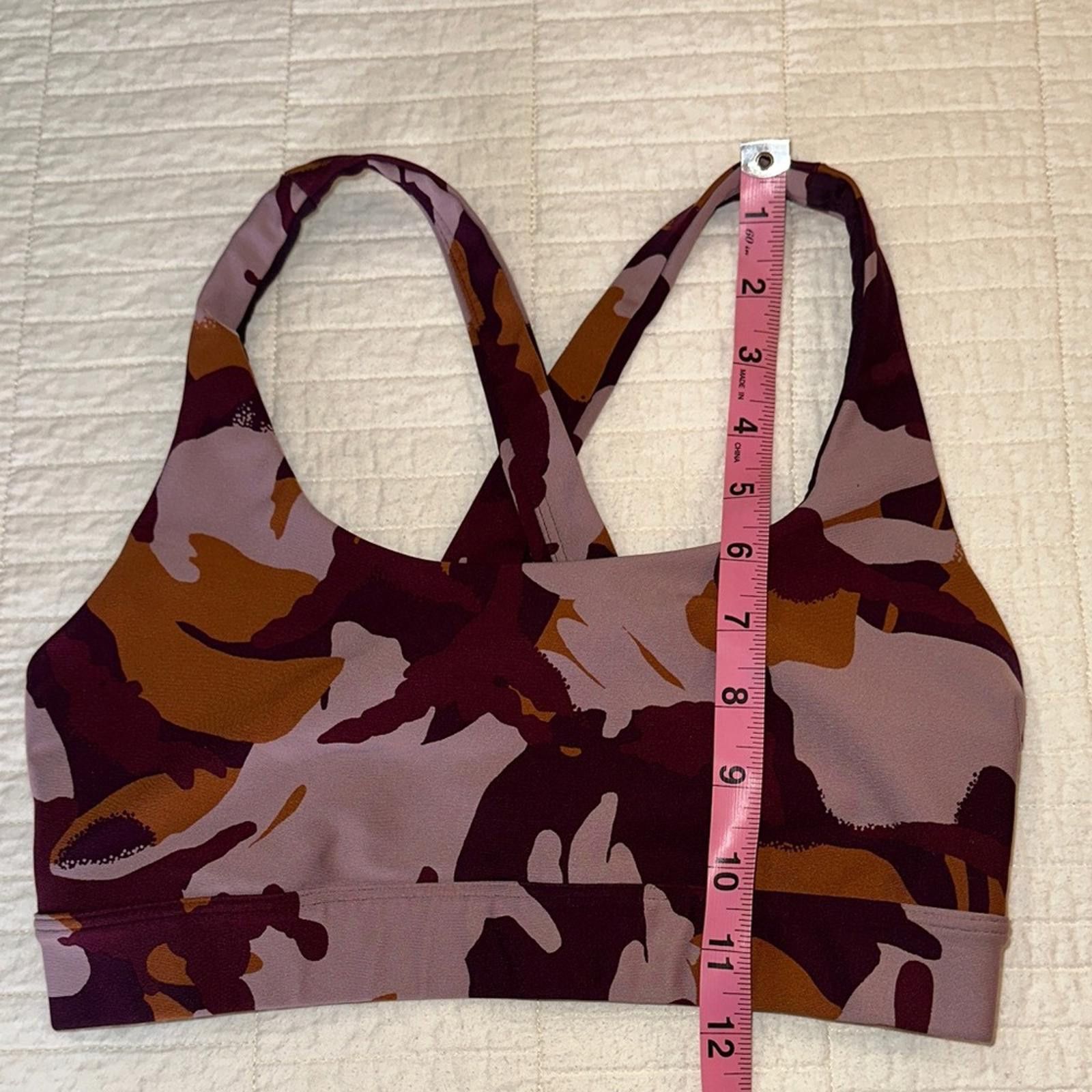 Gap Gap Fit Small Sports Bra Medium Impact Crossback Racerback Size ONE SIZE - 6 Thumbnail