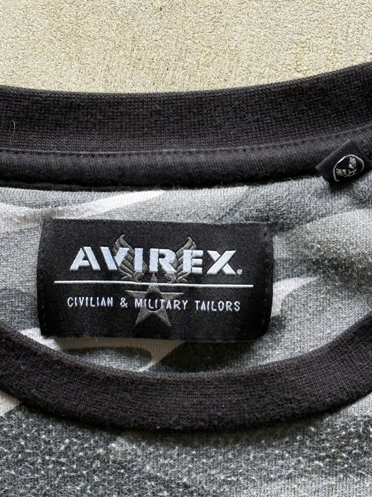 Avirex Avirex USA Black Camo Embroidered Crewneck Sweatshirt Size US L / EU 52-54 / 3 - 6 Thumbnail