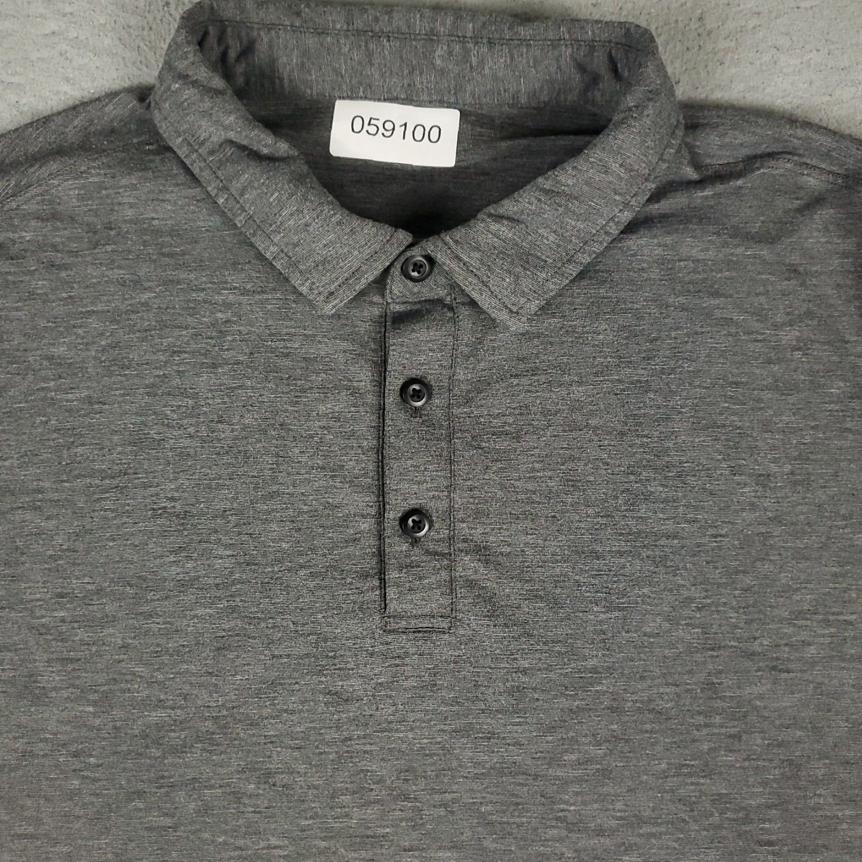 Lululemon VINTAGE Lululemon Polo Shirt Mens L Gray Tech Casual Short Sleeve Size US L / EU 52-54 / 3 - 2 Thumbnail
