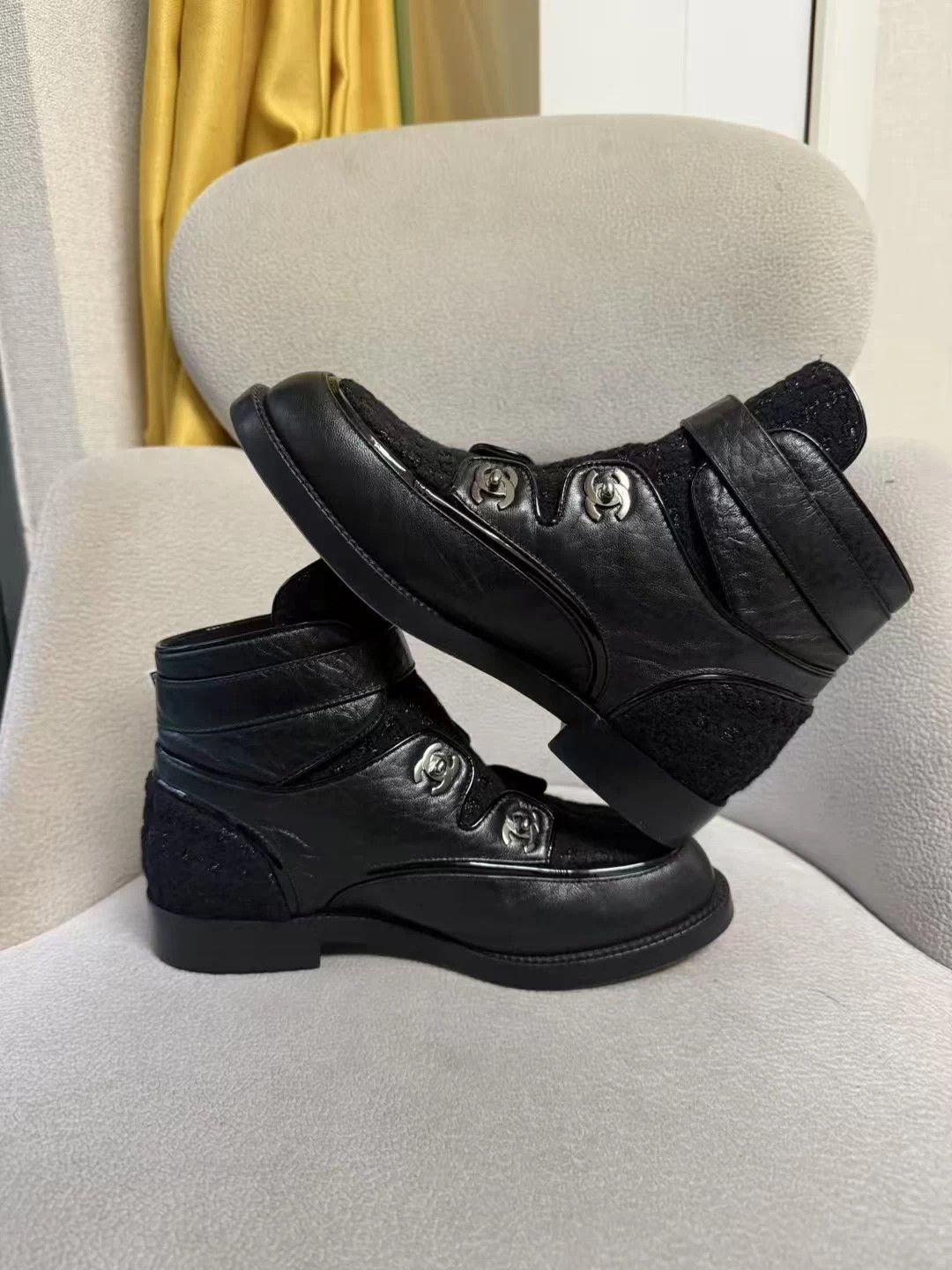 Chanel Chanel SS Logo Short Boot Black Color Block 37.5 EU 99New Size US 6.5 / IT 36.5 - 4 Thumbnail