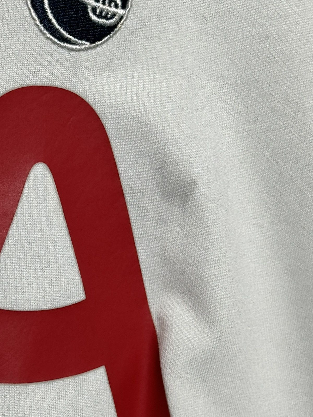 Under Armour Tottenham Hotspur 14/15 Home Kane Football Jersey Size US S / EU 44-46 / 1 - 7 Thumbnail
