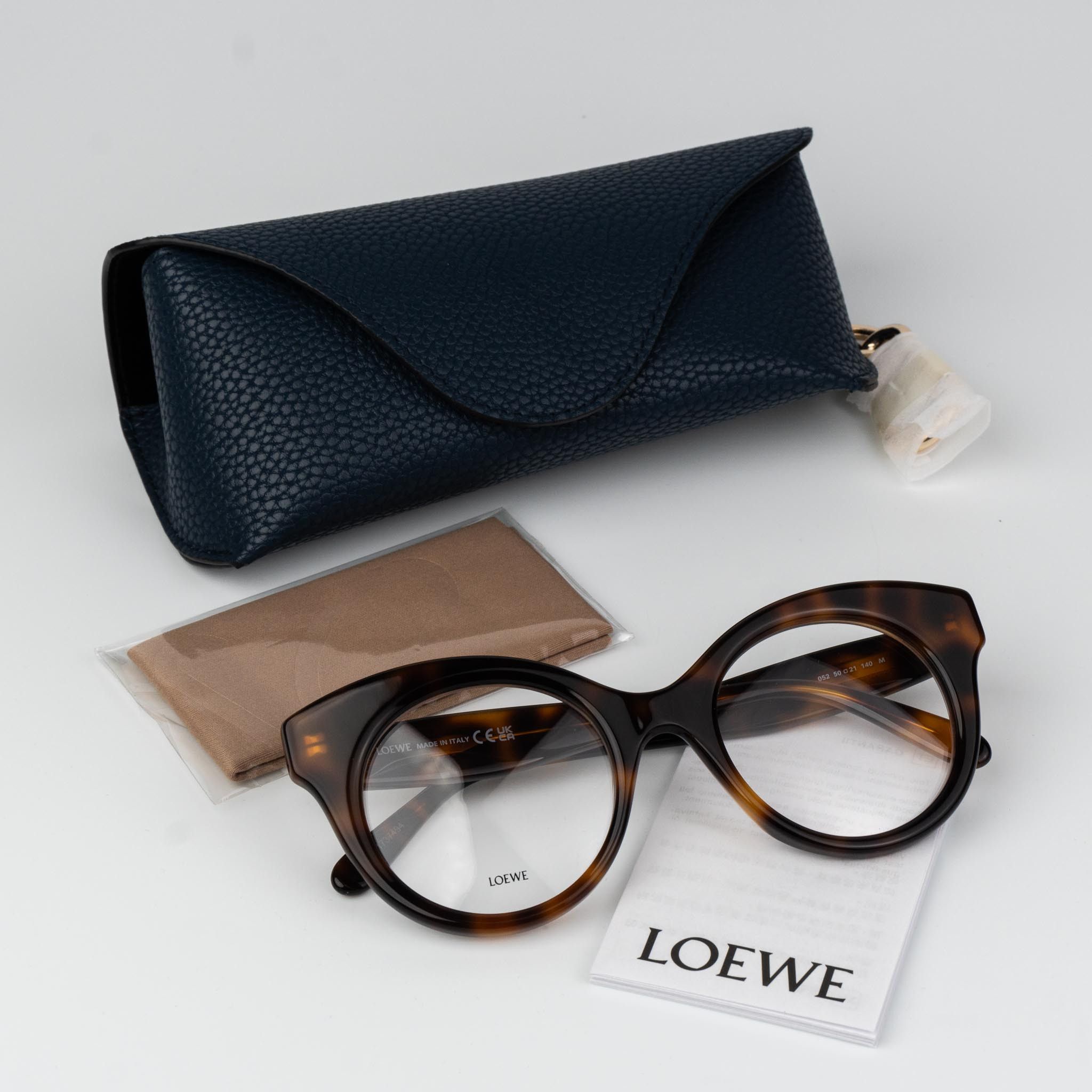 Loewe Loewe CURVY Women Eyeglasses LW50074I 052 NEW AUTHENTIC Size ONE SIZE - 9 Thumbnail
