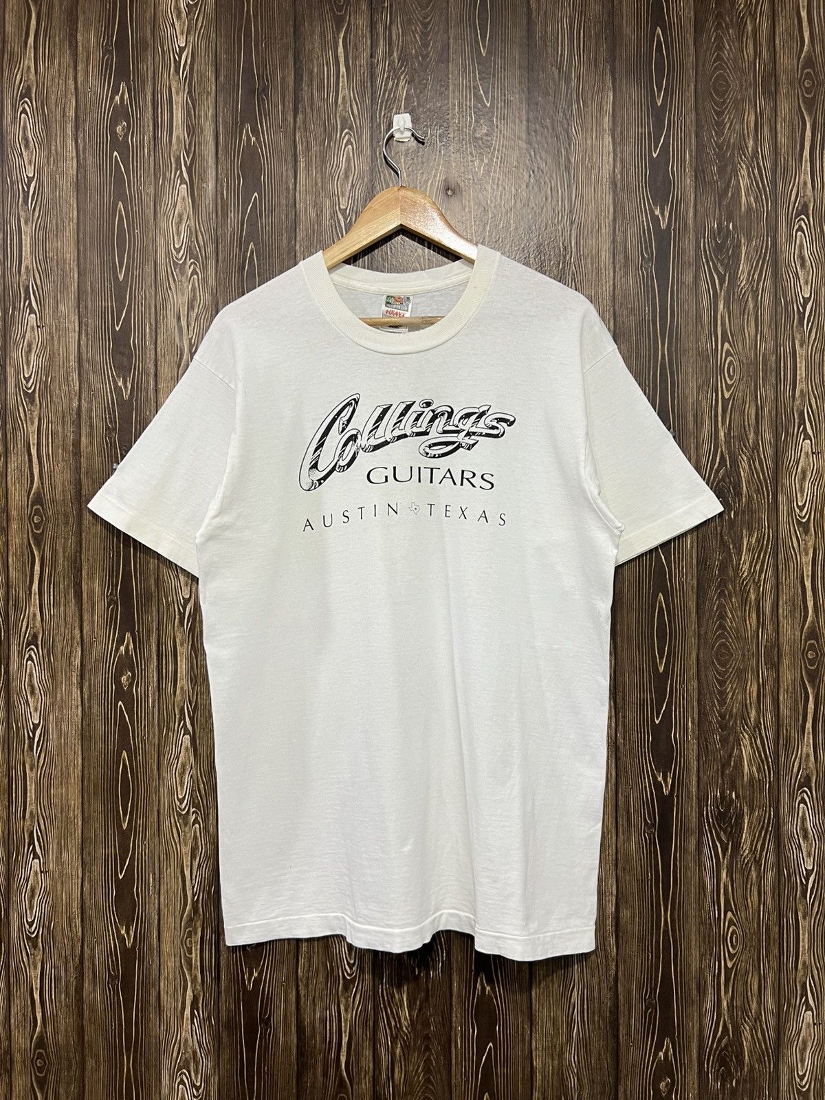 Band Tees Vintage 90s Collings Guitar Austin Texas Distressed Tshirt Size US L / EU 52-54 / 3 - 1 Thumbnail