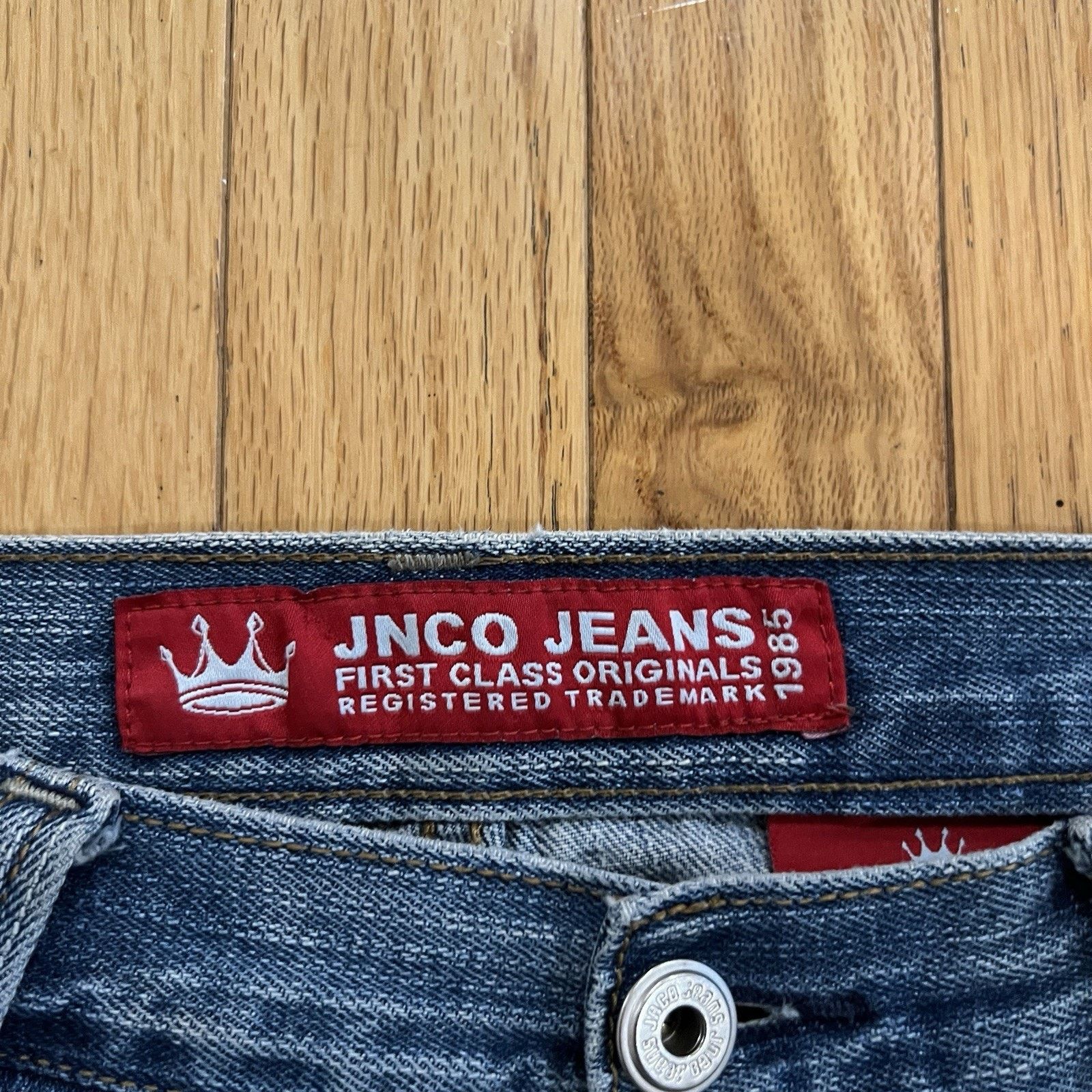 JNCO Vintage Y2K Jnco Jeans Crown Design Baggy Y2K Distressed Size US 31 - 15 Thumbnail