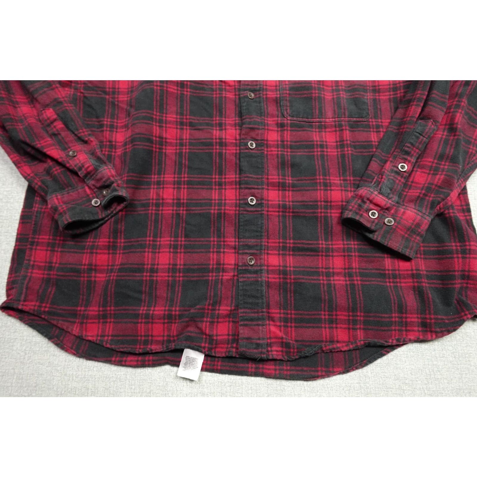 Vintage VINTAGE Cabela's Shirt Mens XL Red Plaid 100% Cotton Flannel Button-Up Outdoors Classic 90s Mens Size US XL / EU 56 / 4 - 3 Thumbnail