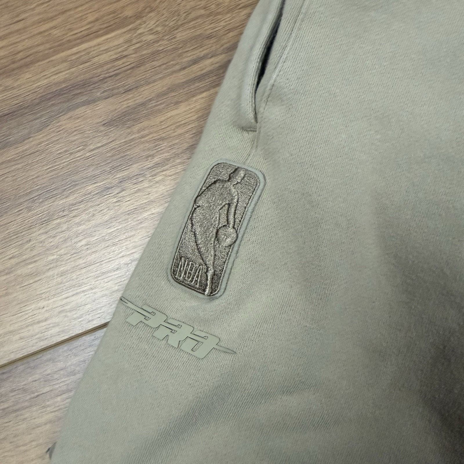 NBA Pheonix Suns Pro Edition Sweat Shorts Mens XL Beige Tan NBA Size US 31 - 5 Thumbnail