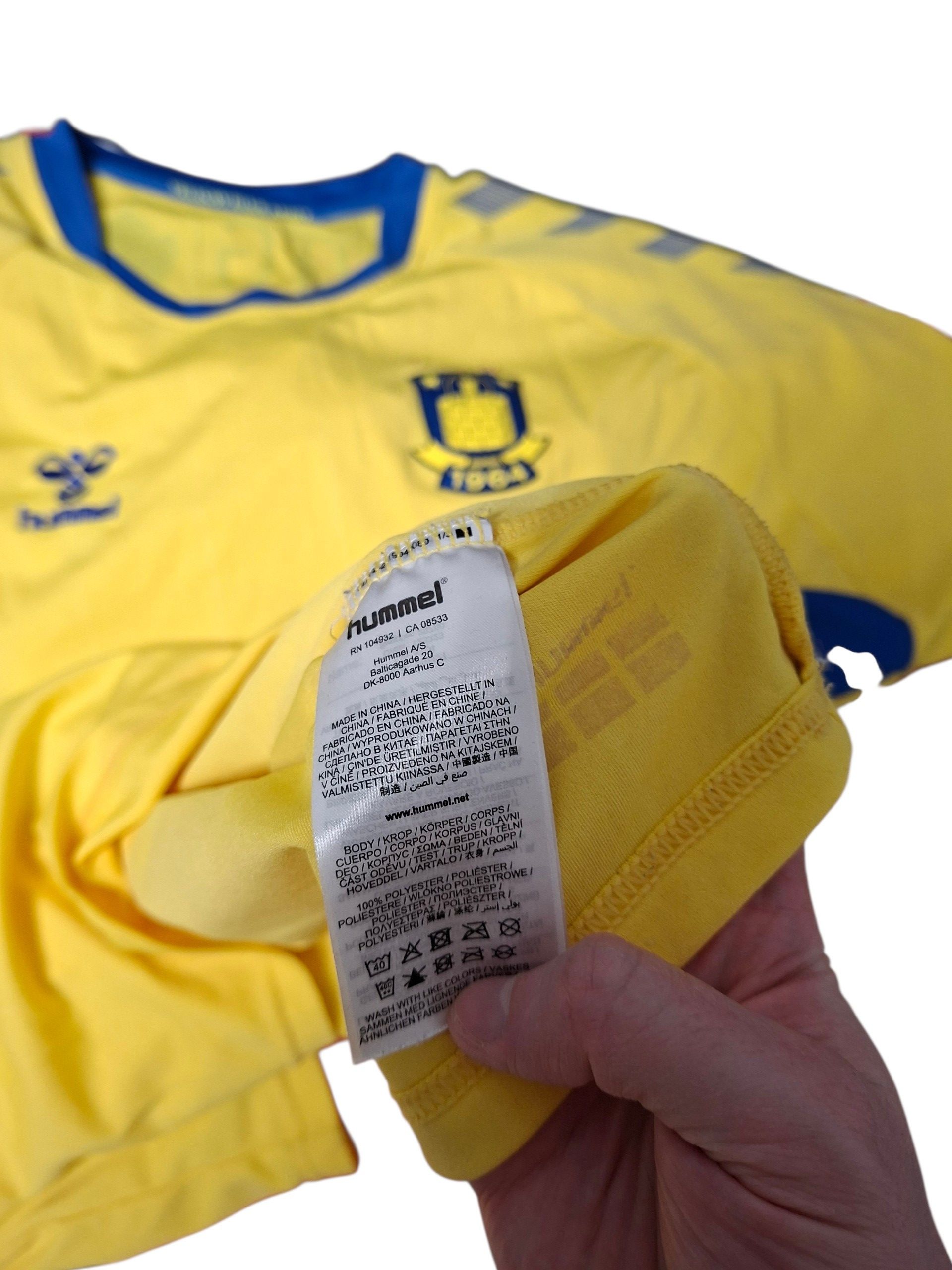 Hummel BRONDBY HUMMEL VINTAGE 2020/2021 LONG SOCCER JERSEY Size US L / EU 52-54 / 3 - 4 Thumbnail