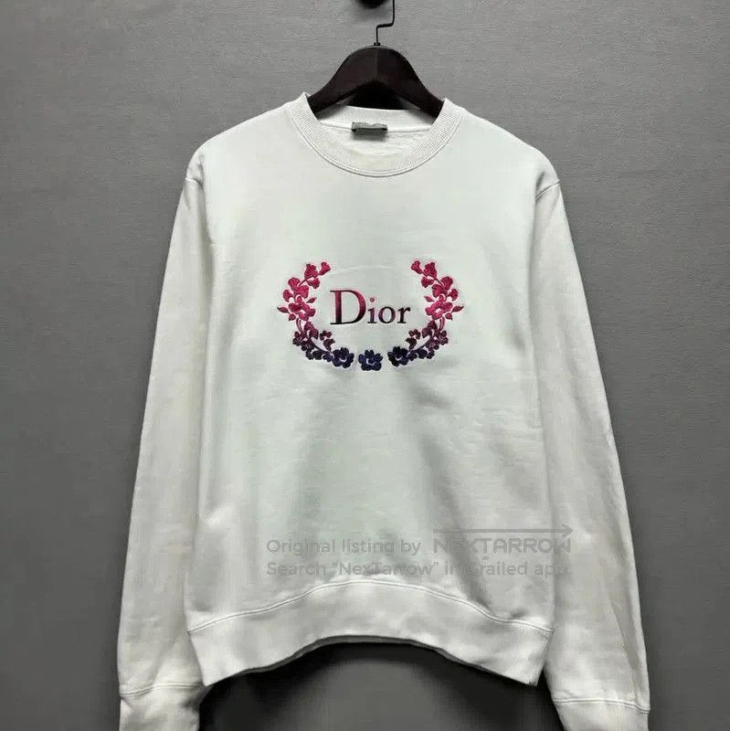 Dior Dior White Women's Sweatshirt with Floral Design . Size L / US 10 / IT 46 - 1 Thumbnail