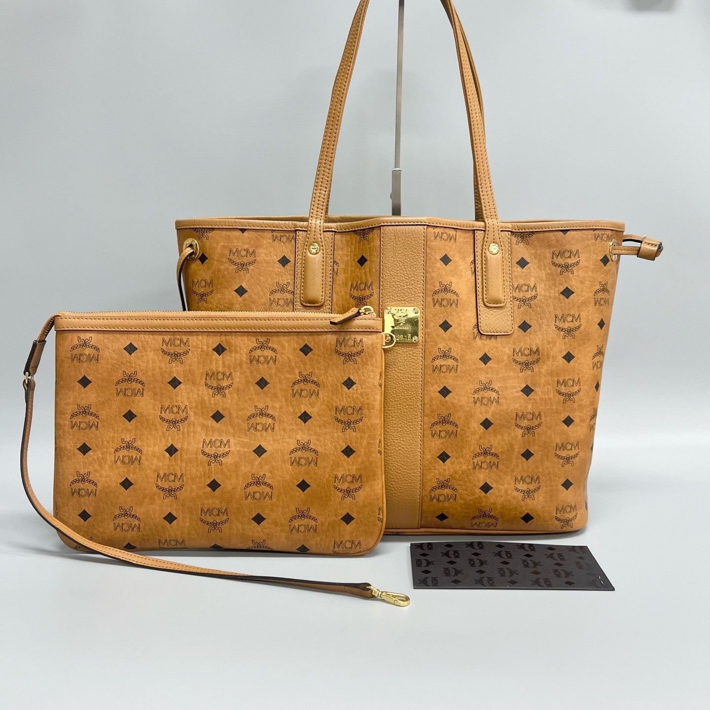 MCM Pre-loved Bag Very good condition Size ONE SIZE - 1 Thumbnail