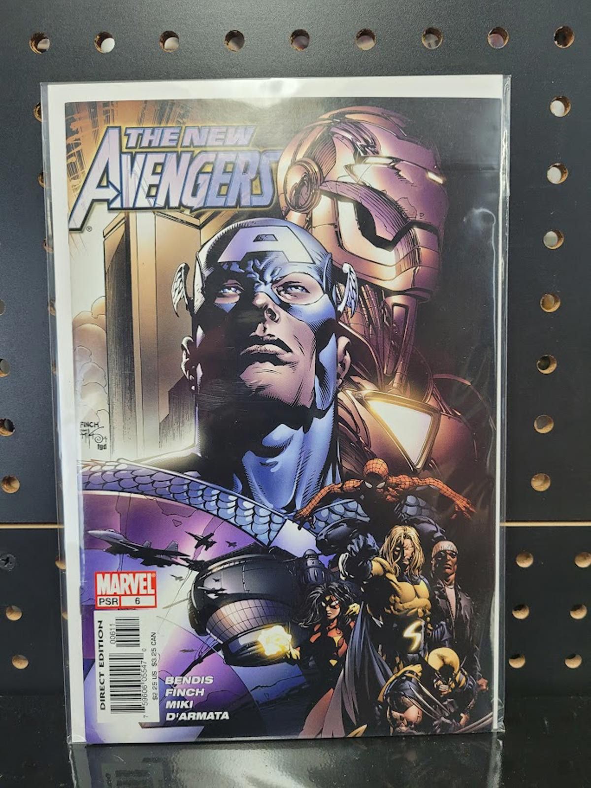 Marvel Comics The New Avengers #6 Comic Book - Exciting Marvel Action! Size ONE SIZE - 1 Thumbnail