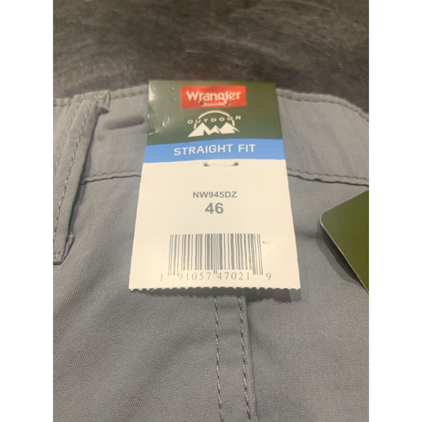 Wrangler Wrangler Relaxed Fit Zip Cargo Shorts 10" Inseam Gray Size 46 | Men's Outdoor Casual Workwear Size US 30 / EU 46 - 3 Thumbnail